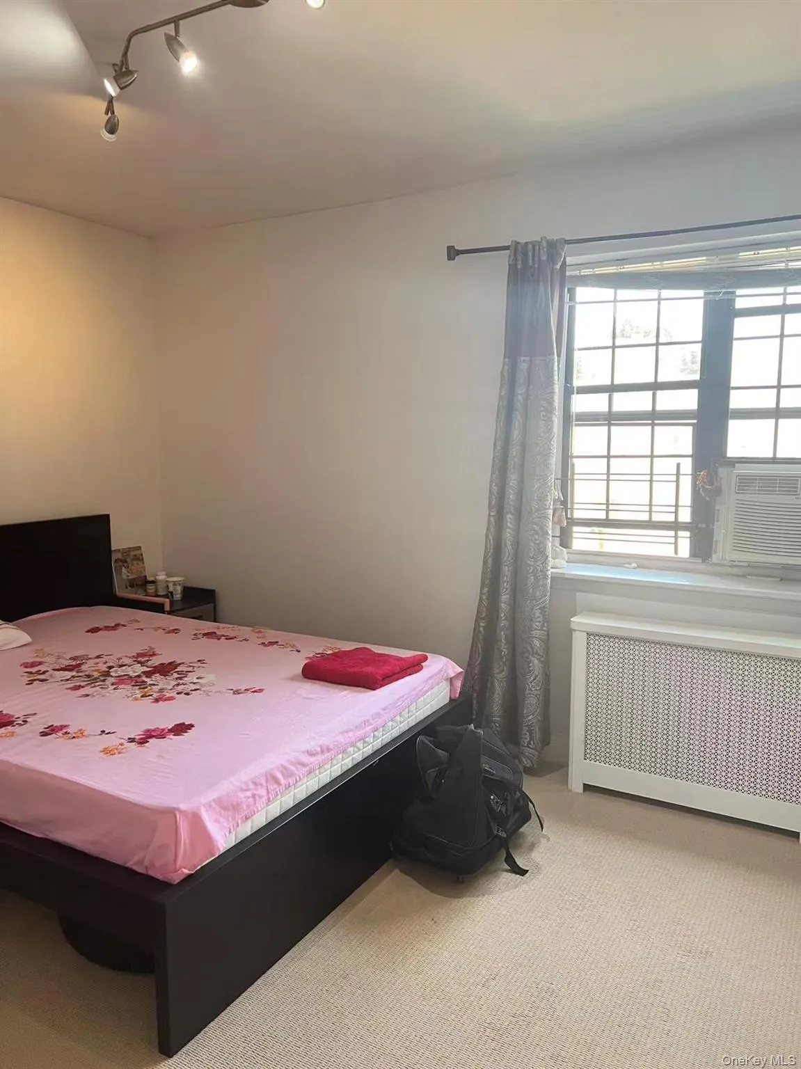 78-11 Main Street, New York, NY, 2 Bedrooms Bedrooms, 4 Rooms Rooms,1 BathroomBathrooms,Residential,For Rent,Main,0,1038794 78-11 Main Street, New York, NY, 2 Bedrooms Bedrooms, 4 Rooms Rooms,1 BathroomBathrooms,Residential,For Rent,Main,0,1038794