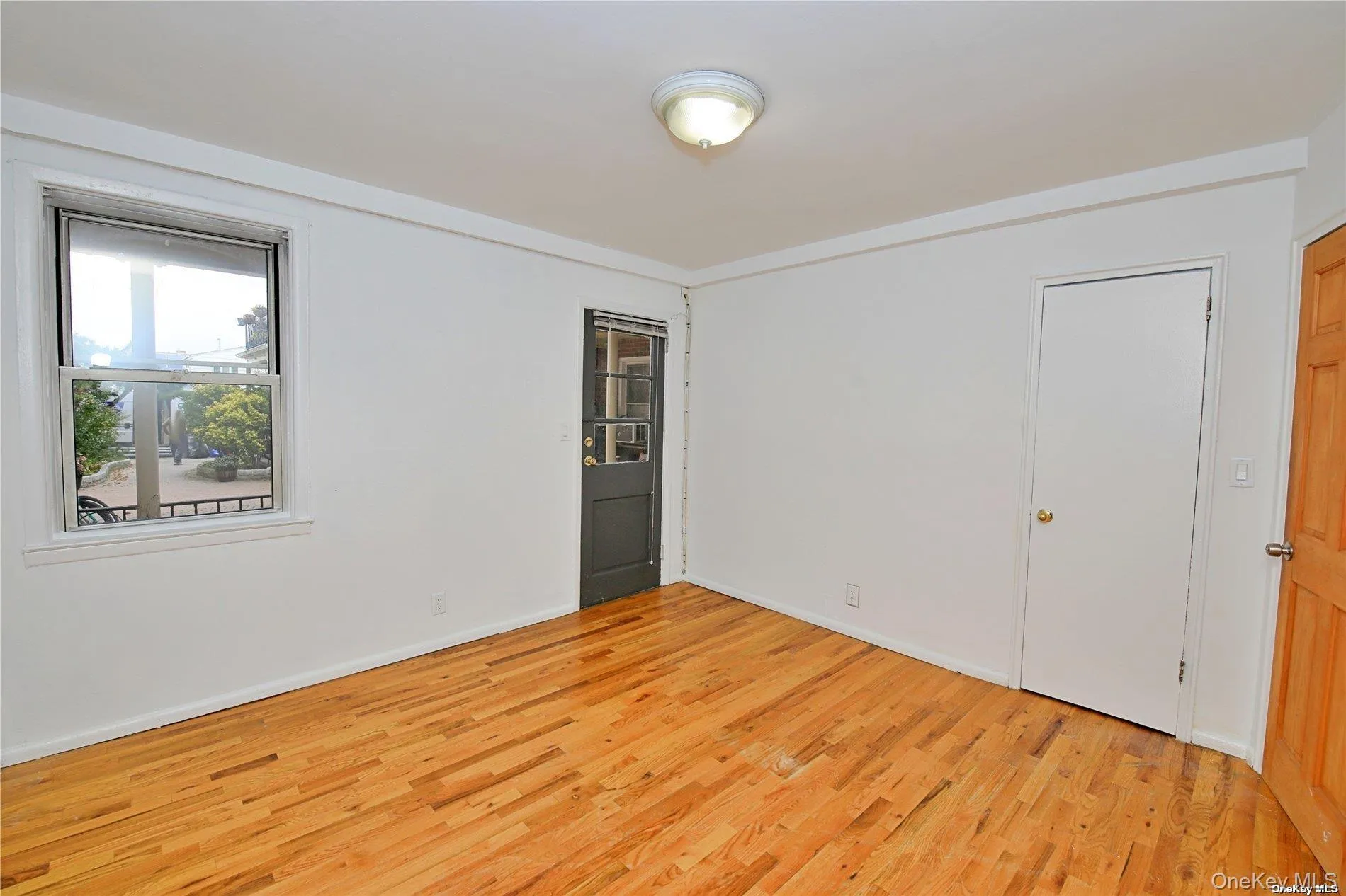 750 Broadway, Long Beach, NY, 2 Bedrooms Bedrooms, 4 Rooms Rooms,1 BathroomBathrooms,Residential Lease,For Rent,Broadway,0,1038802 750 Broadway, Long Beach, NY, 2 Bedrooms Bedrooms, 4 Rooms Rooms,1 BathroomBathrooms,Residential Lease,For Rent,Broadway,0,1038802