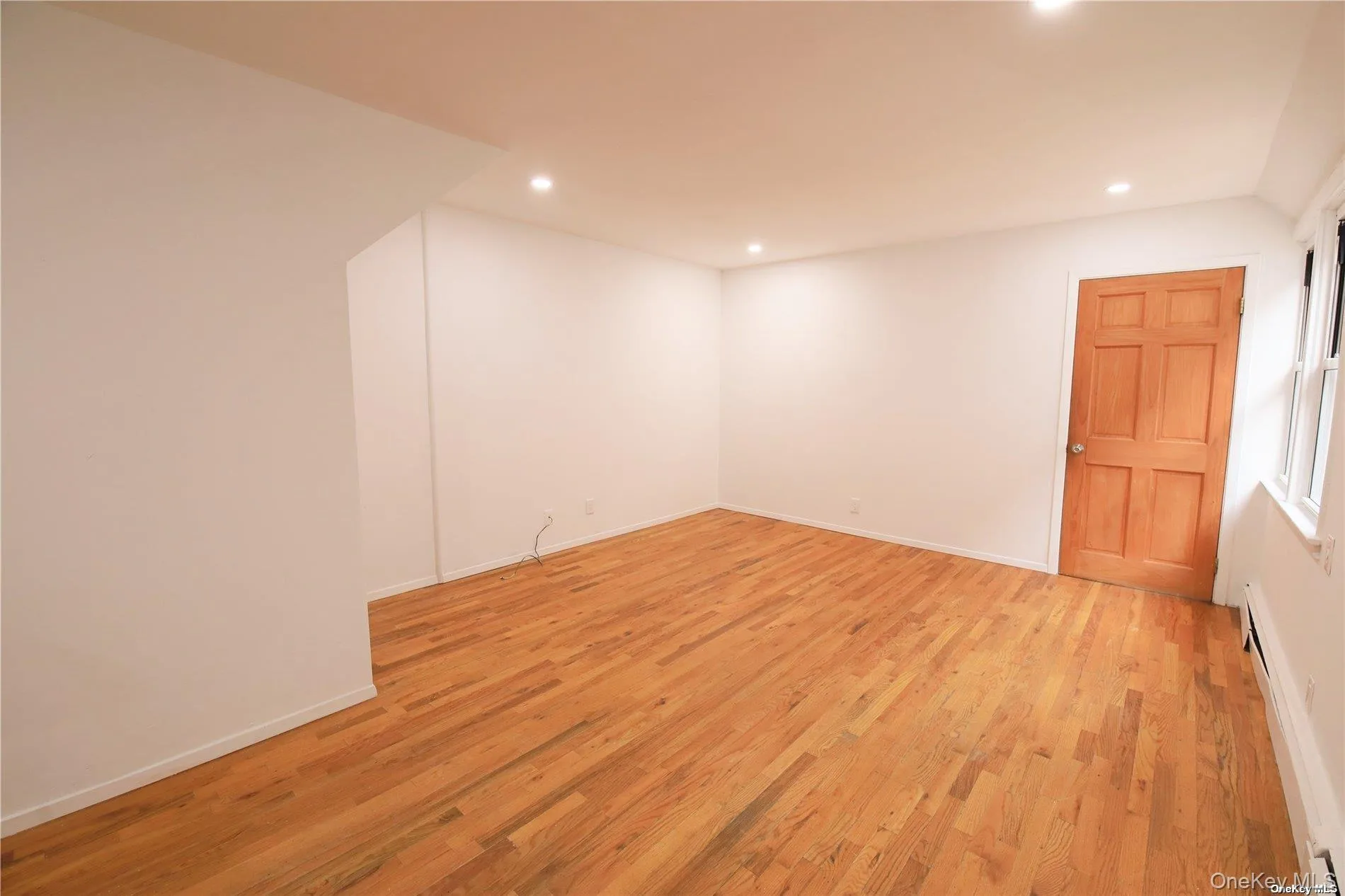 750 Broadway, Long Beach, NY, 2 Bedrooms Bedrooms, 4 Rooms Rooms,1 BathroomBathrooms,Residential Lease,For Rent,Broadway,0,1038802 750 Broadway, Long Beach, NY, 2 Bedrooms Bedrooms, 4 Rooms Rooms,1 BathroomBathrooms,Residential Lease,For Rent,Broadway,0,1038802