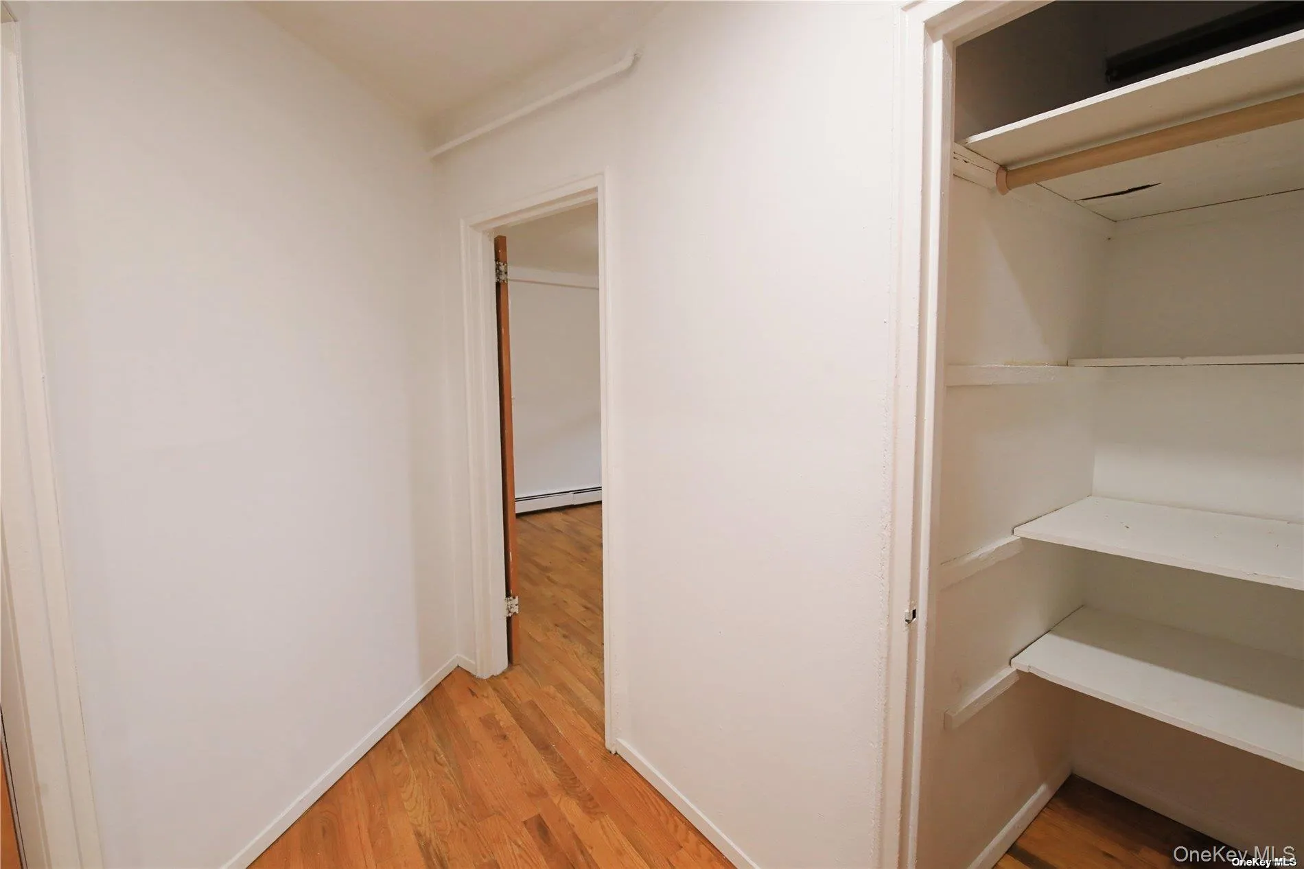 750 Broadway, Long Beach, NY, 2 Bedrooms Bedrooms, 4 Rooms Rooms,1 BathroomBathrooms,Residential Lease,For Rent,Broadway,0,1038802 750 Broadway, Long Beach, NY, 2 Bedrooms Bedrooms, 4 Rooms Rooms,1 BathroomBathrooms,Residential Lease,For Rent,Broadway,0,1038802