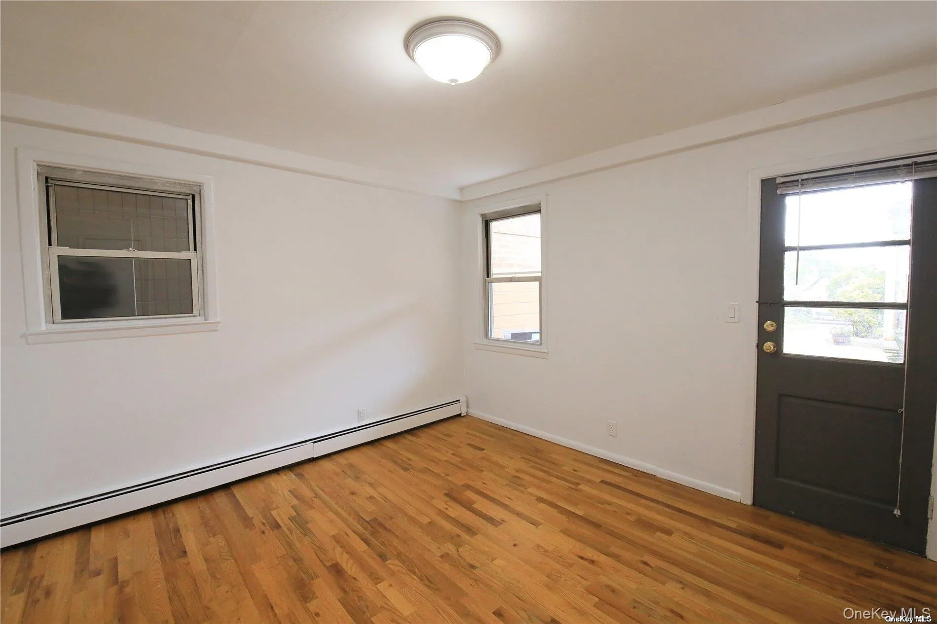 750 Broadway, Long Beach, NY, 2 Bedrooms Bedrooms, 4 Rooms Rooms,1 BathroomBathrooms,Residential Lease,For Rent,Broadway,0,1038802 750 Broadway, Long Beach, NY, 2 Bedrooms Bedrooms, 4 Rooms Rooms,1 BathroomBathrooms,Residential Lease,For Rent,Broadway,0,1038802
