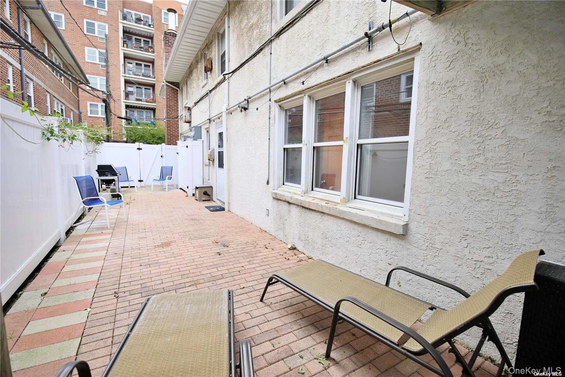 750 Broadway, Long Beach, NY, 2 Bedrooms Bedrooms, 4 Rooms Rooms,1 BathroomBathrooms,Residential Lease,For Rent,Broadway,0,1038802 750 Broadway, Long Beach, NY, 2 Bedrooms Bedrooms, 4 Rooms Rooms,1 BathroomBathrooms,Residential Lease,For Rent,Broadway,0,1038802