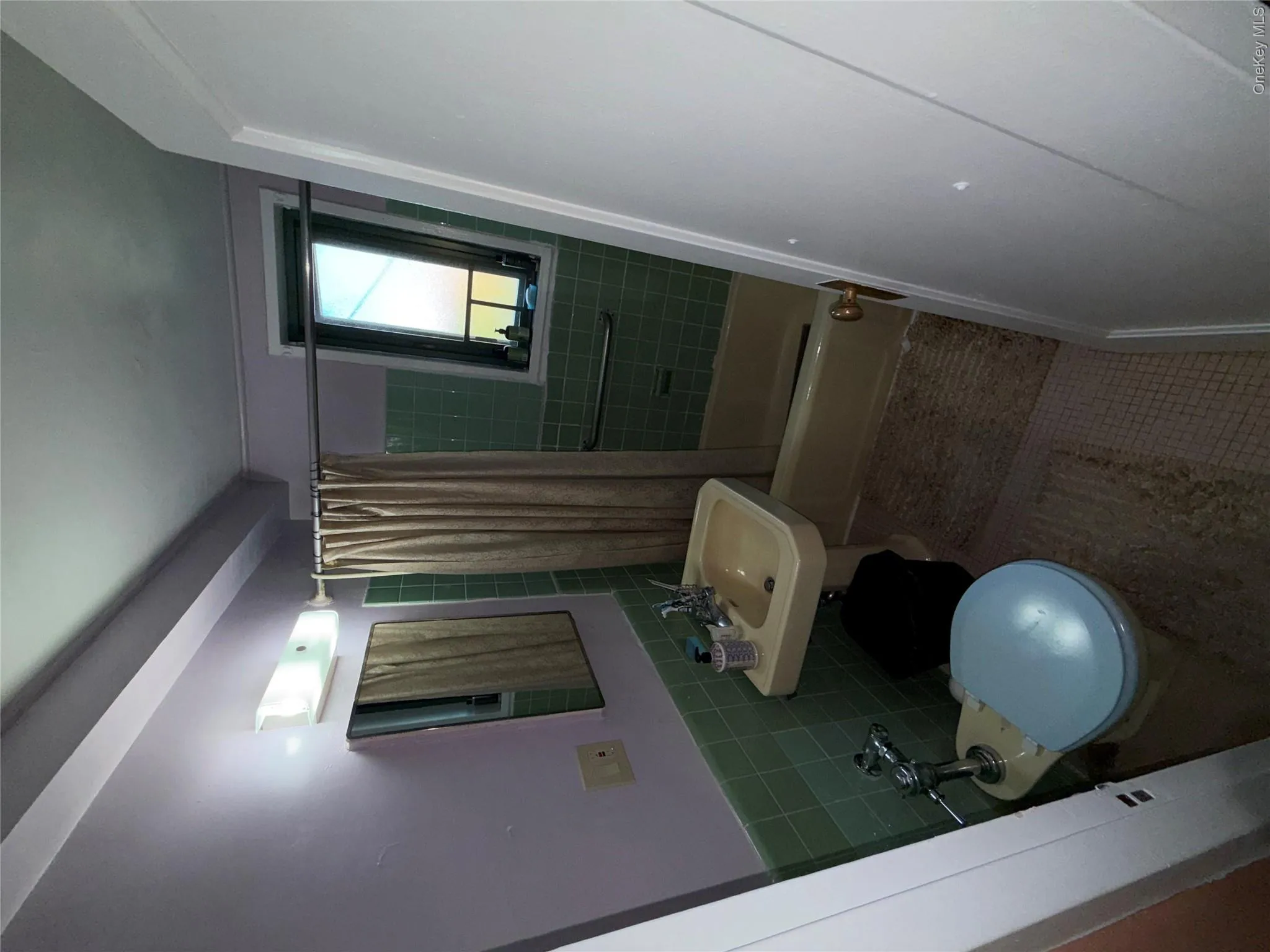 1501 Metropolitan Avenue, New York, NY, 1 Bedroom Bedrooms, 3 Rooms Rooms,1 BathroomBathrooms,Residential,For Rent,Metropolitan,0,1038804 1501 Metropolitan Avenue, New York, NY, 1 Bedroom Bedrooms, 3 Rooms Rooms,1 BathroomBathrooms,Residential,For Rent,Metropolitan,0,1038804