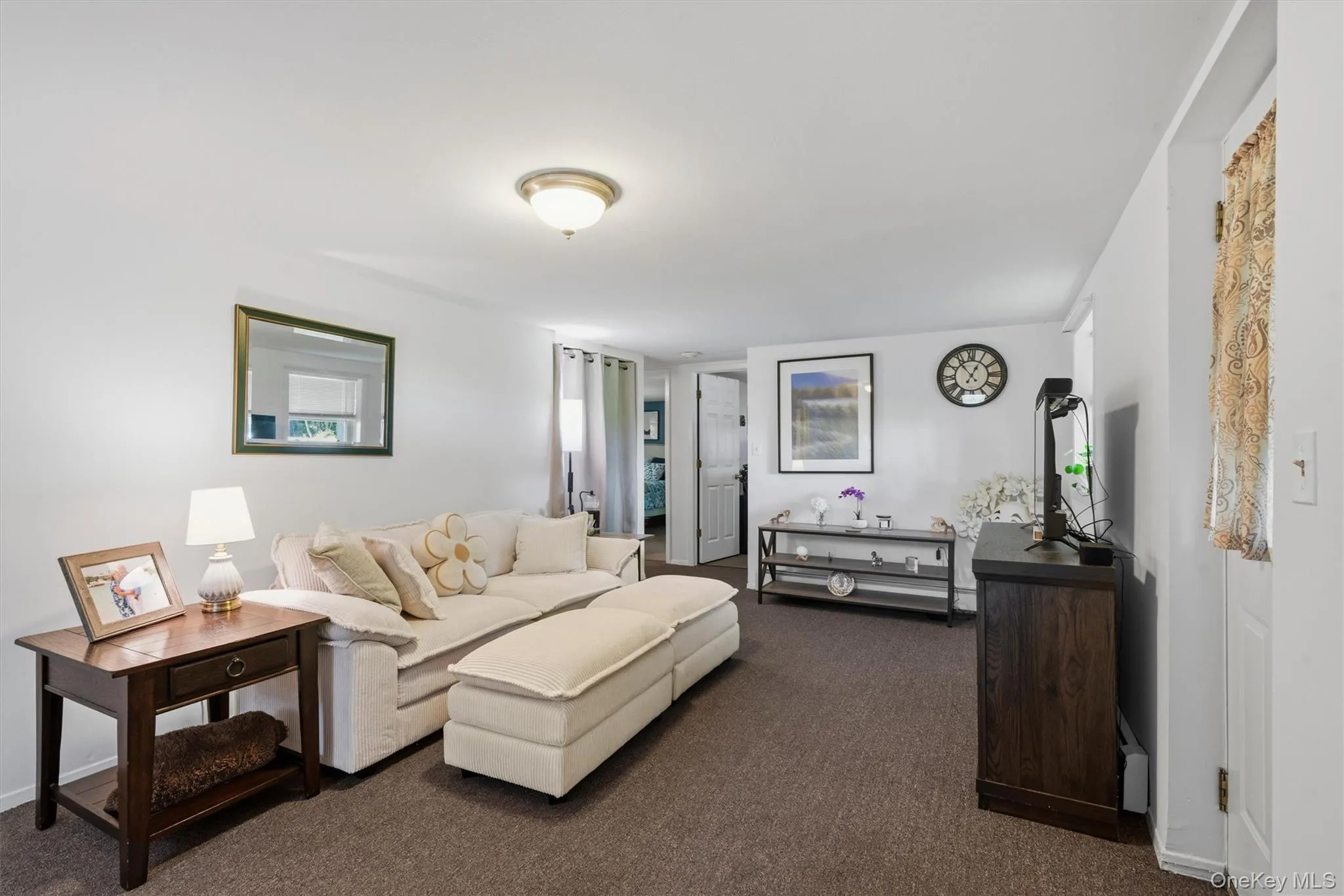 607 Heard Avenue, Montgomery, NY, 4 Bedrooms Bedrooms, 8 Rooms Rooms,2 BathroomsBathrooms,Residential,For Rent,Heard,0,1038808 607 Heard Avenue, Montgomery, NY, 4 Bedrooms Bedrooms, 8 Rooms Rooms,2 BathroomsBathrooms,Residential,For Rent,Heard,0,1038808