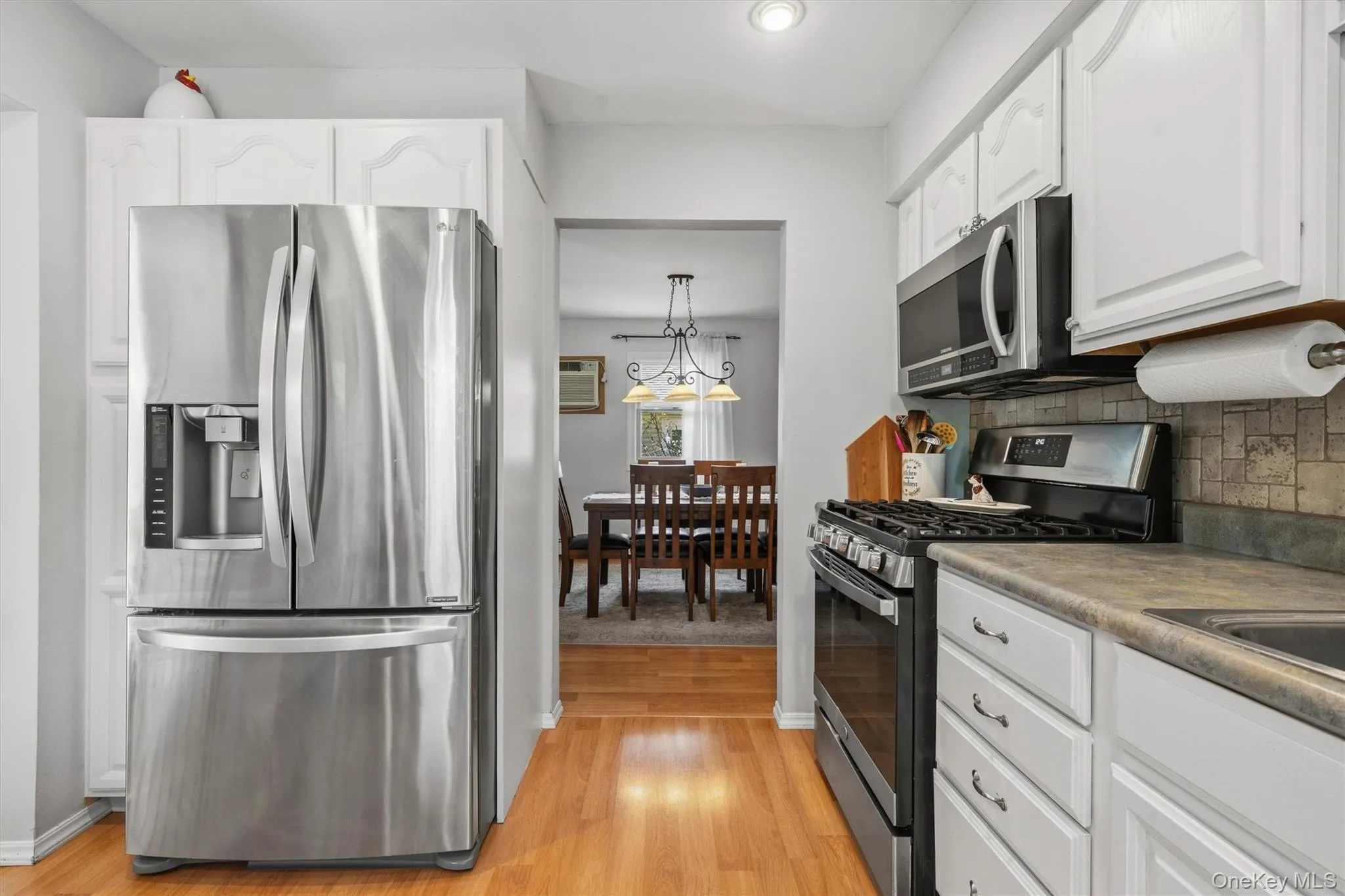 607 Heard Avenue, Montgomery, NY, 4 Bedrooms Bedrooms, 8 Rooms Rooms,2 BathroomsBathrooms,Residential,For Rent,Heard,0,1038808 607 Heard Avenue, Montgomery, NY, 4 Bedrooms Bedrooms, 8 Rooms Rooms,2 BathroomsBathrooms,Residential,For Rent,Heard,0,1038808
