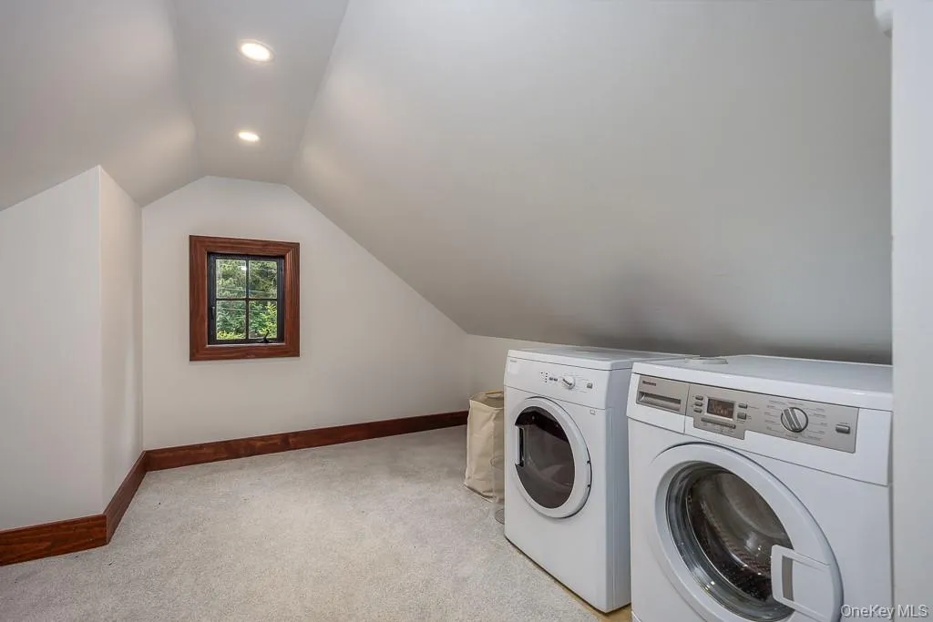 75 Van Houten Fields, Clarkstown, NY, 4 Bedrooms Bedrooms, 8 Rooms Rooms,2 BathroomsBathrooms,Residential Lease,For Rent,Van Houten,0,1038809 75 Van Houten Fields, Clarkstown, NY, 4 Bedrooms Bedrooms, 8 Rooms Rooms,2 BathroomsBathrooms,Residential Lease,For Rent,Van Houten,0,1038809