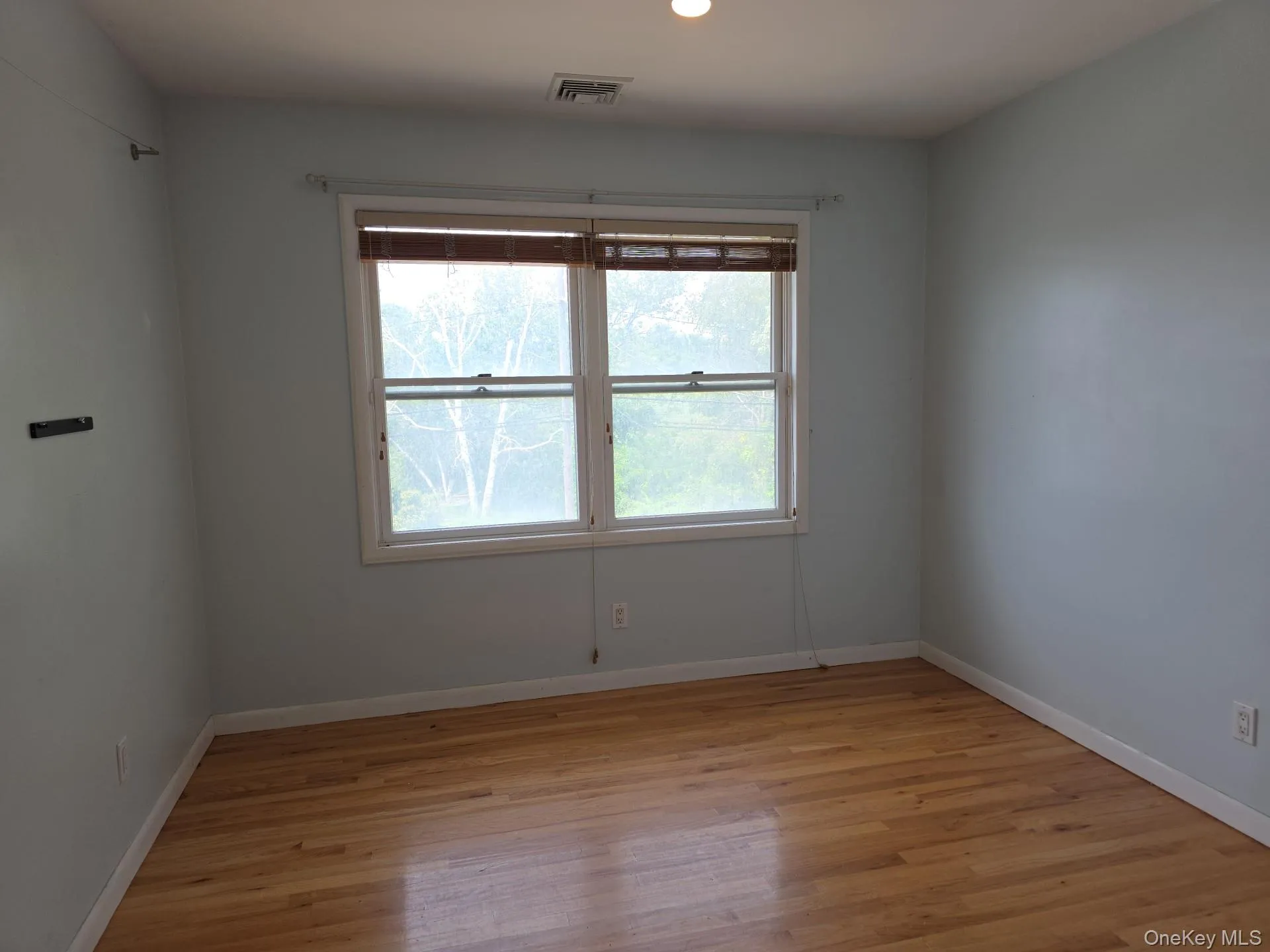 2871 Shore Road, Hempstead, NY, 6 Bedrooms Bedrooms, 11 Rooms Rooms,3 BathroomsBathrooms,Residential,For Rent,Shore,0,1038810 2871 Shore Road, Hempstead, NY, 6 Bedrooms Bedrooms, 11 Rooms Rooms,3 BathroomsBathrooms,Residential,For Rent,Shore,0,1038810