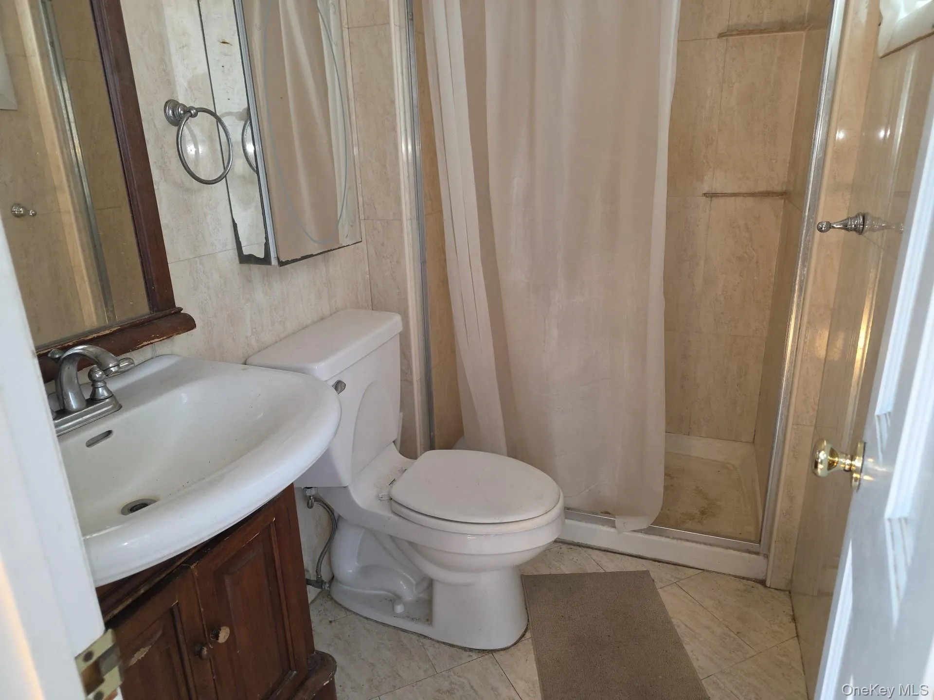 2871 Shore Road, Hempstead, NY, 6 Bedrooms Bedrooms, 11 Rooms Rooms,3 BathroomsBathrooms,Residential,For Rent,Shore,0,1038810 2871 Shore Road, Hempstead, NY, 6 Bedrooms Bedrooms, 11 Rooms Rooms,3 BathroomsBathrooms,Residential,For Rent,Shore,0,1038810