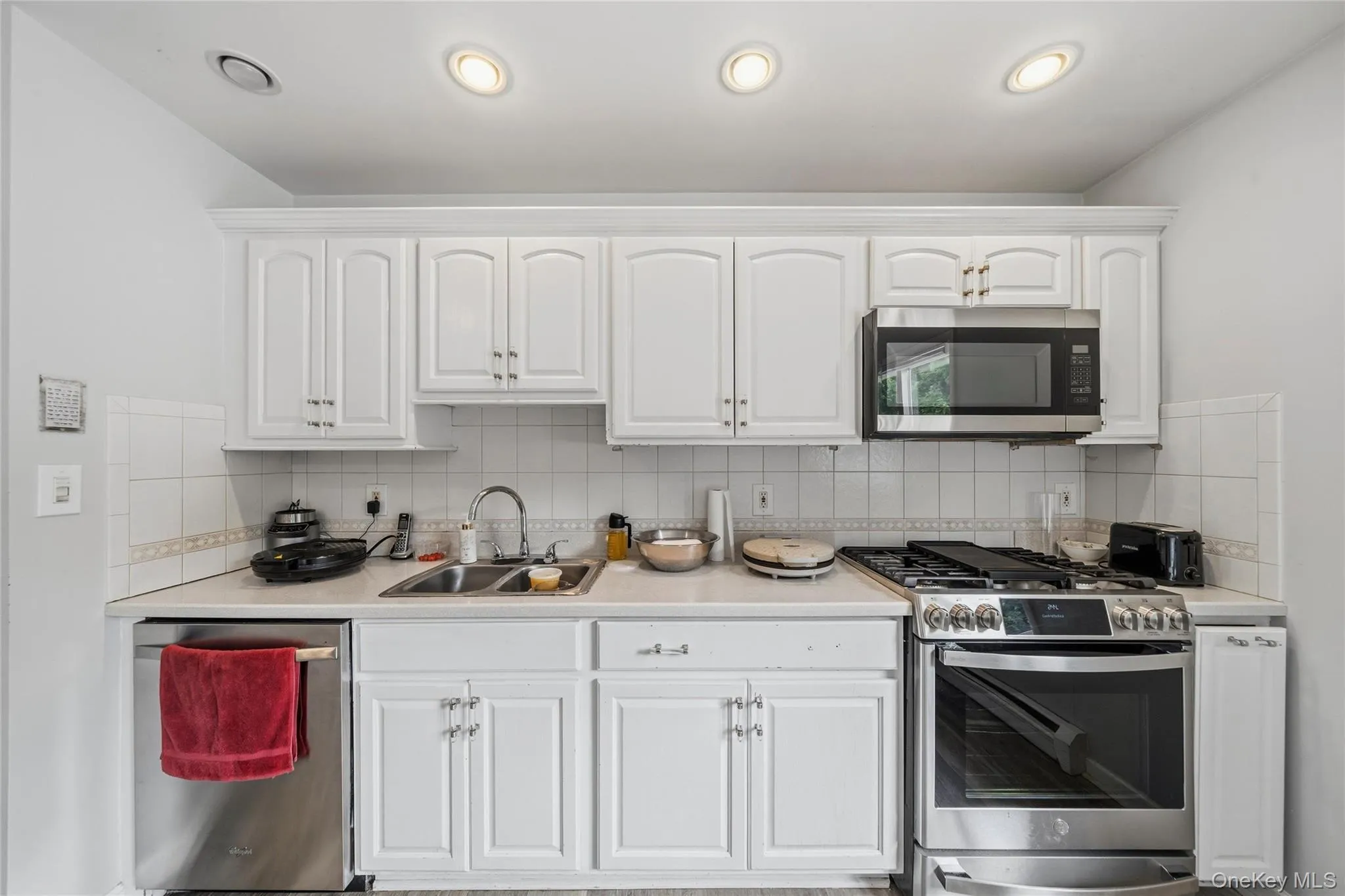 35 Newbury, Monroe, NY, 4 Bedrooms Bedrooms, 8 Rooms Rooms,2 BathroomsBathrooms,Residential,For Rent,Newbury,0,1038813 35 Newbury, Monroe, NY, 4 Bedrooms Bedrooms, 8 Rooms Rooms,2 BathroomsBathrooms,Residential,For Rent,Newbury,0,1038813