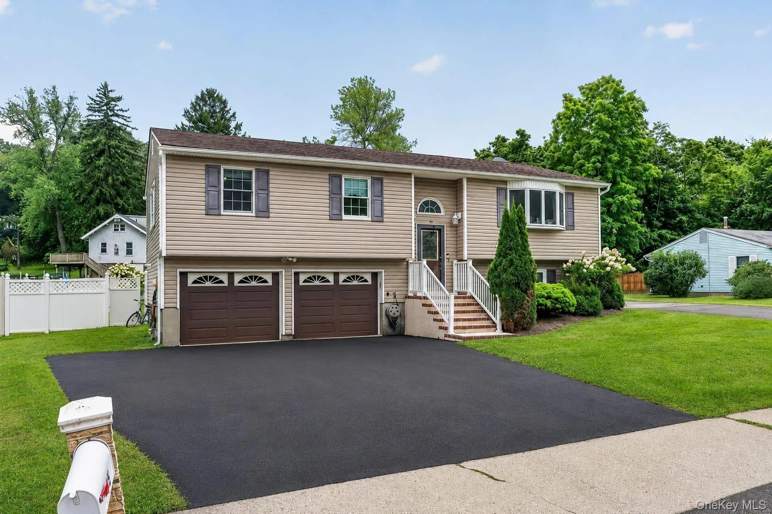 35 Newbury, Monroe, NY, 4 Bedrooms Bedrooms, 8 Rooms Rooms,2 BathroomsBathrooms,Residential,For Rent,Newbury,0,1038813 35 Newbury, Monroe, NY, 4 Bedrooms Bedrooms, 8 Rooms Rooms,2 BathroomsBathrooms,Residential,For Rent,Newbury,0,1038813