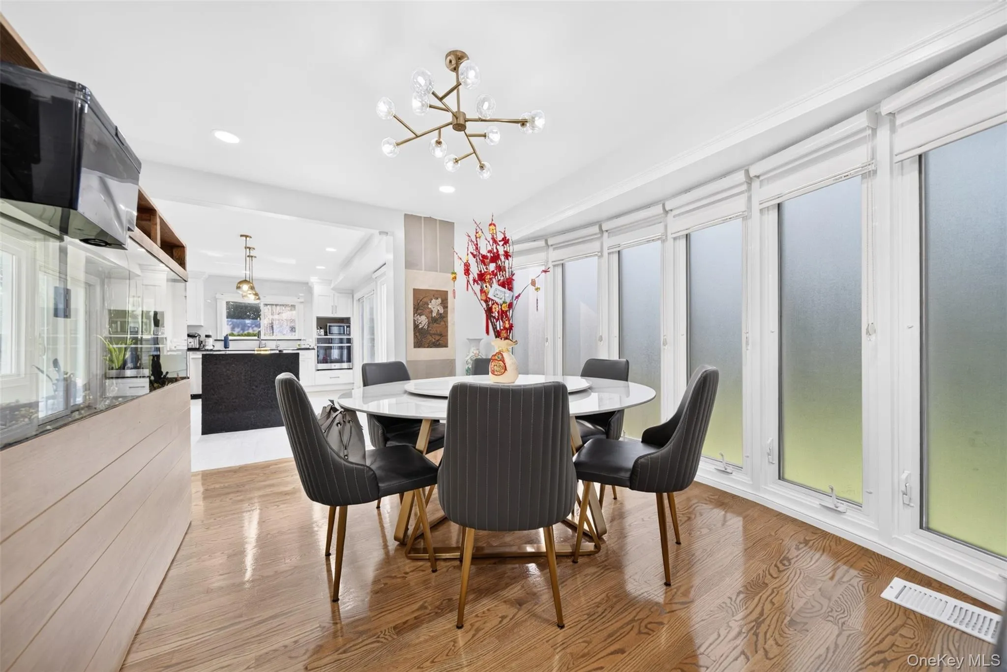 2 Foxhurst Court, North Hempstead, NY, 4 Bedrooms Bedrooms, 10 Rooms Rooms,2 BathroomsBathrooms,Residential,For Rent,Foxhurst,0,1038820 2 Foxhurst Court, North Hempstead, NY, 4 Bedrooms Bedrooms, 10 Rooms Rooms,2 BathroomsBathrooms,Residential,For Rent,Foxhurst,0,1038820
