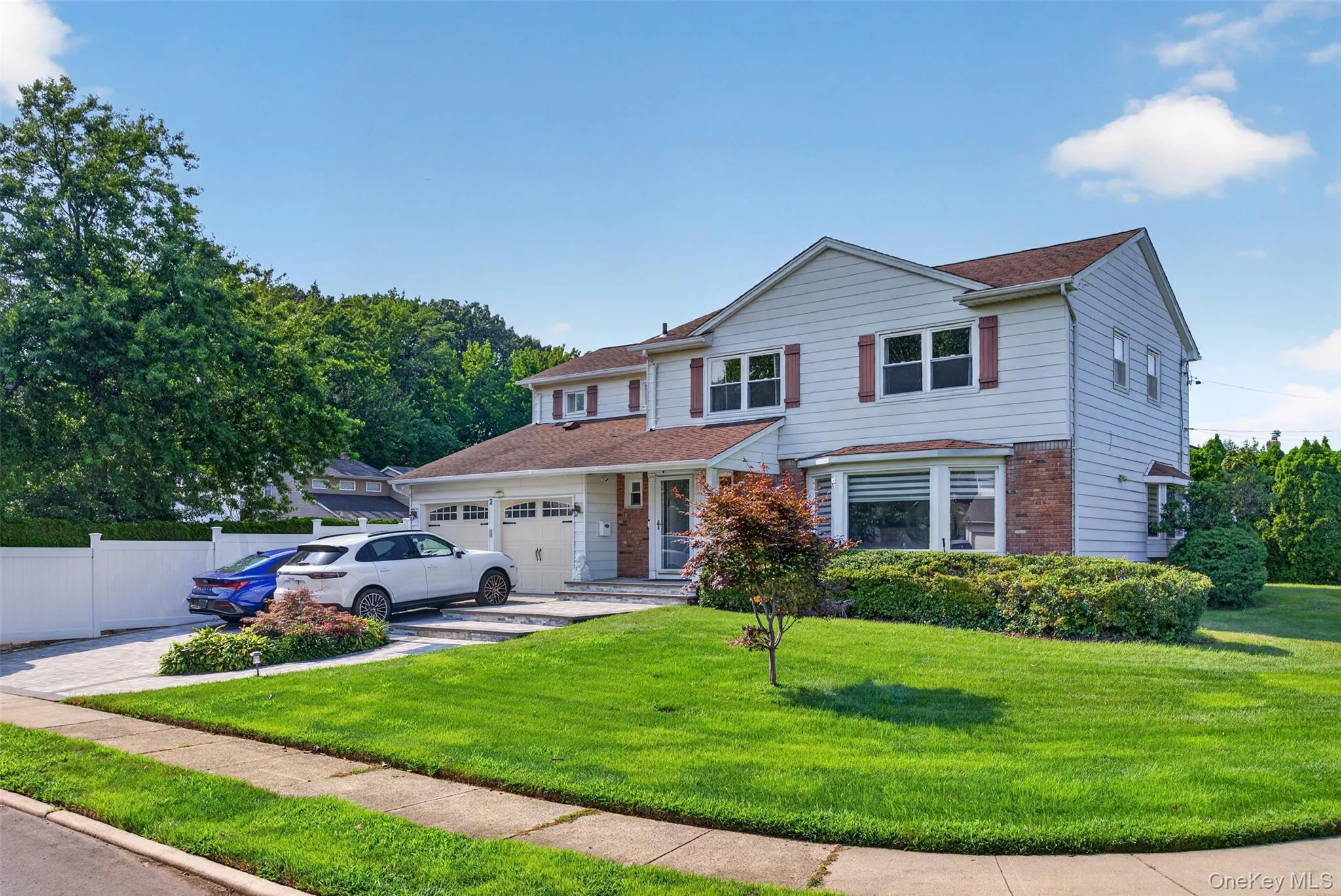 2 Foxhurst Court, North Hempstead, NY, 4 Bedrooms Bedrooms, 10 Rooms Rooms,2 BathroomsBathrooms,Residential,For Rent,Foxhurst,0,1038820 2 Foxhurst Court, North Hempstead, NY, 4 Bedrooms Bedrooms, 10 Rooms Rooms,2 BathroomsBathrooms,Residential,For Rent,Foxhurst,0,1038820