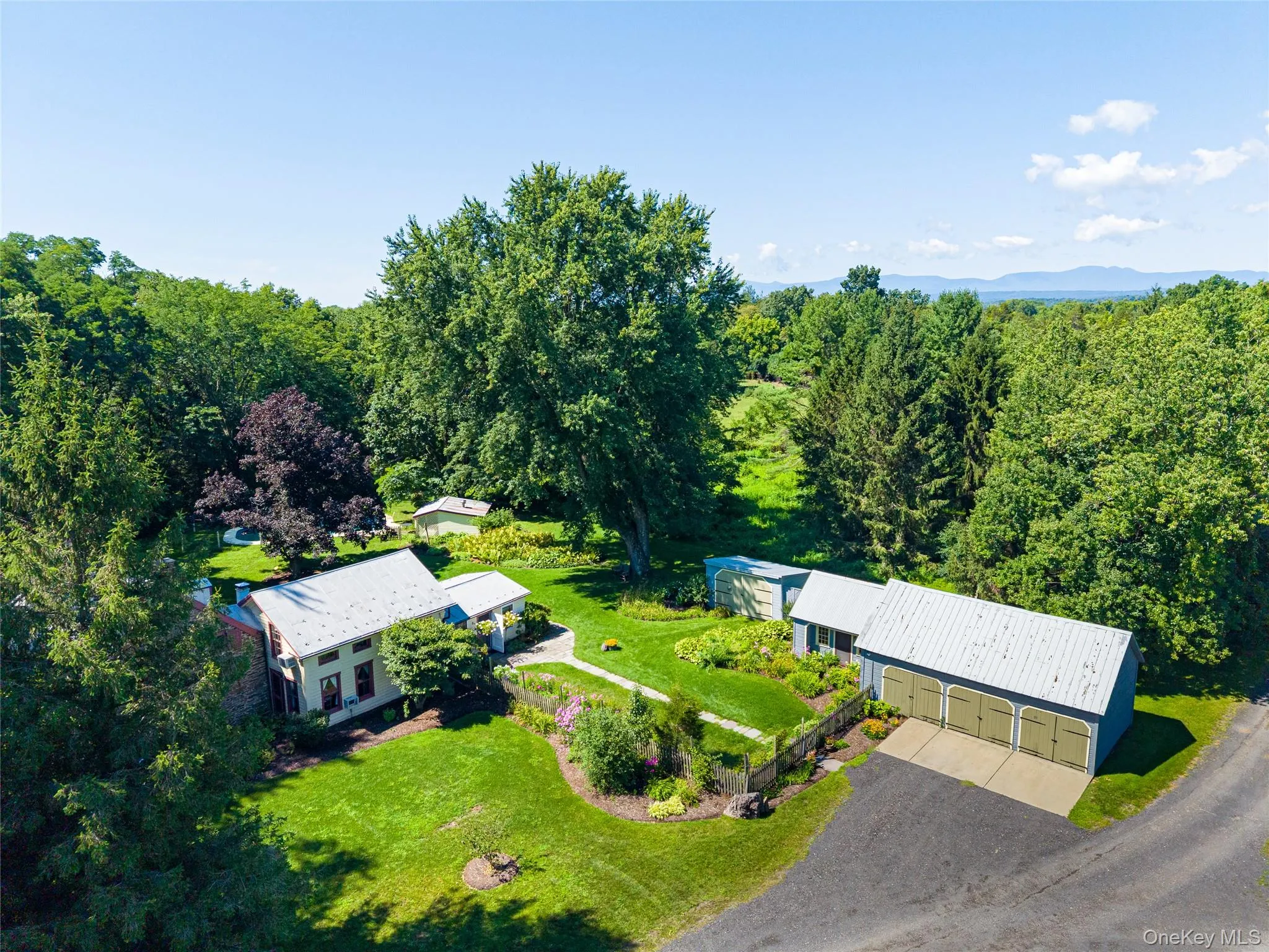 21 Old Route 9, Stockport, NY, 3 Bedrooms Bedrooms, 10 Rooms Rooms,2 BathroomsBathrooms,Residential,For Rent,Old Route 9,0,1038822 21 Old Route 9, Stockport, NY, 3 Bedrooms Bedrooms, 10 Rooms Rooms,2 BathroomsBathrooms,Residential,For Rent,Old Route 9,0,1038822