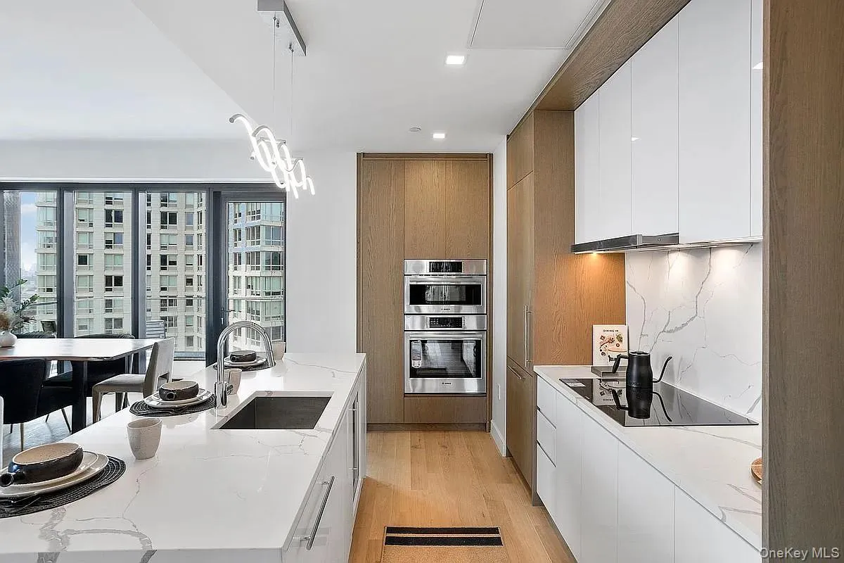 4530 Pearson Street, New York, NY, 3 Bedrooms Bedrooms, 6 Rooms Rooms,2 BathroomsBathrooms,Residential Lease,For Rent,Pearson,0,1038828 4530 Pearson Street, New York, NY, 3 Bedrooms Bedrooms, 6 Rooms Rooms,2 BathroomsBathrooms,Residential Lease,For Rent,Pearson,0,1038828