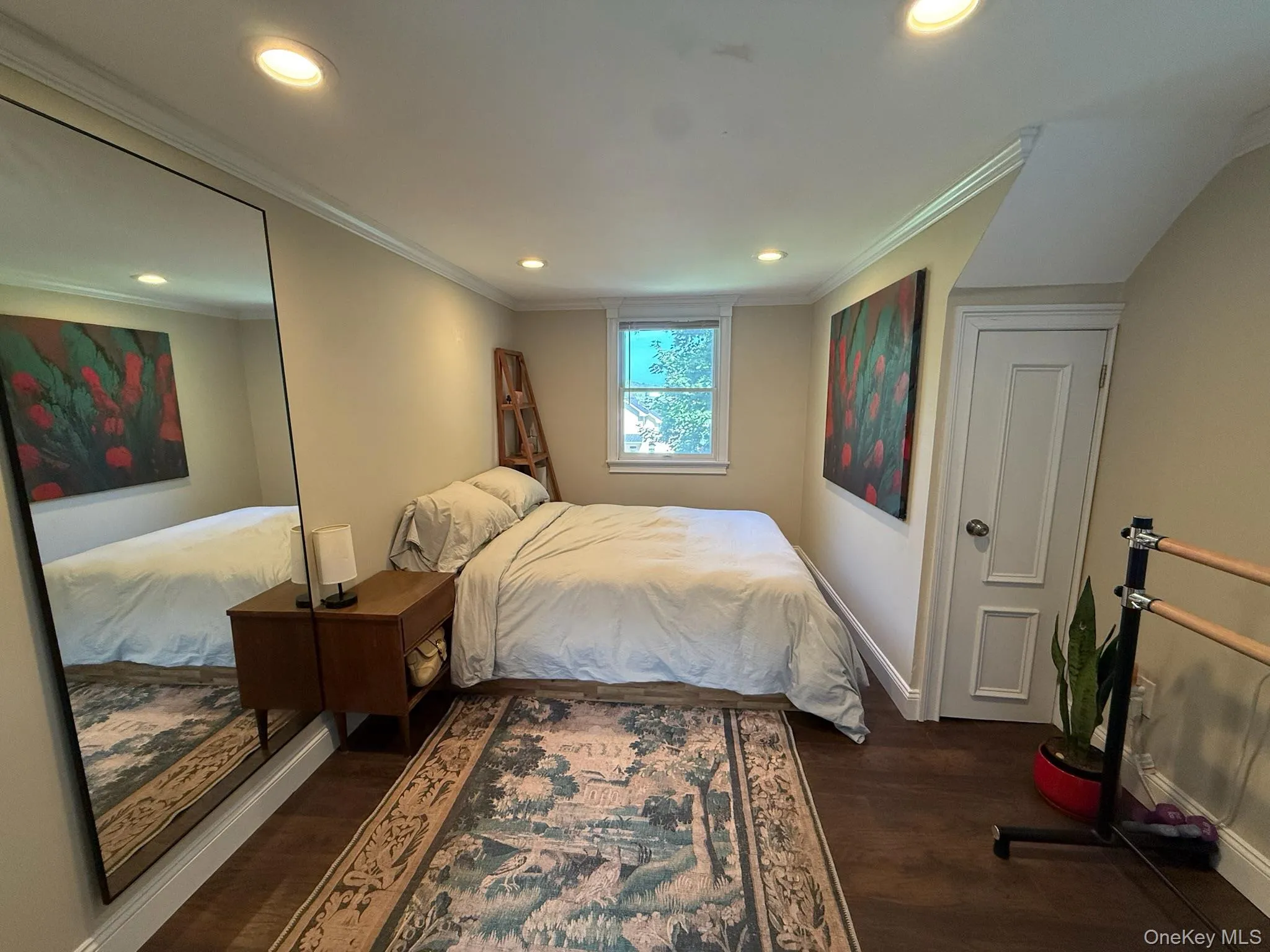 Bedroom Bedroom