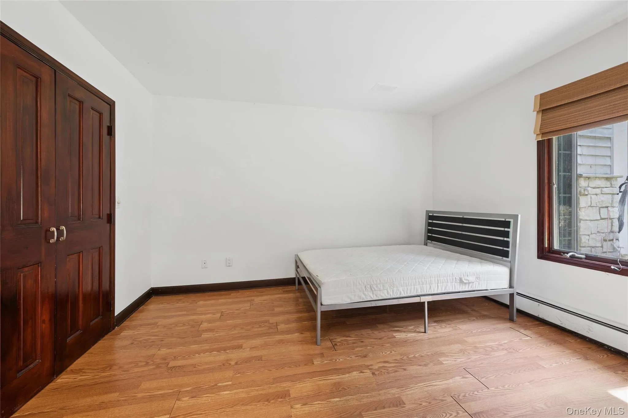 1 Engineers Road, North Hempstead, NY, 5 Bedrooms Bedrooms, 11 Rooms Rooms,3 BathroomsBathrooms,Residential,For Rent,Engineers,0,1038838 1 Engineers Road, North Hempstead, NY, 5 Bedrooms Bedrooms, 11 Rooms Rooms,3 BathroomsBathrooms,Residential,For Rent,Engineers,0,1038838