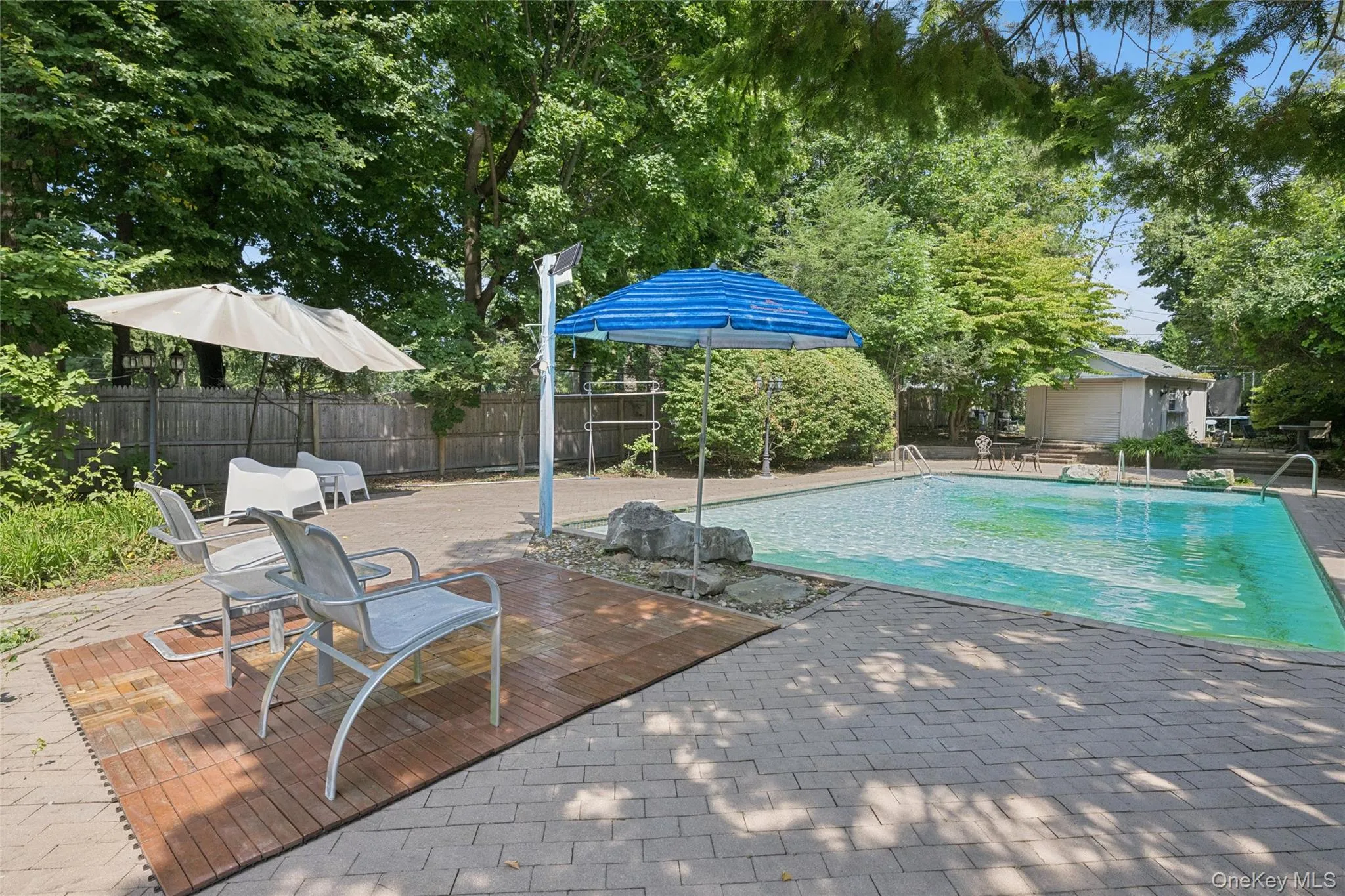 1 Engineers Road, North Hempstead, NY, 5 Bedrooms Bedrooms, 11 Rooms Rooms,3 BathroomsBathrooms,Residential,For Rent,Engineers,0,1038838 1 Engineers Road, North Hempstead, NY, 5 Bedrooms Bedrooms, 11 Rooms Rooms,3 BathroomsBathrooms,Residential,For Rent,Engineers,0,1038838