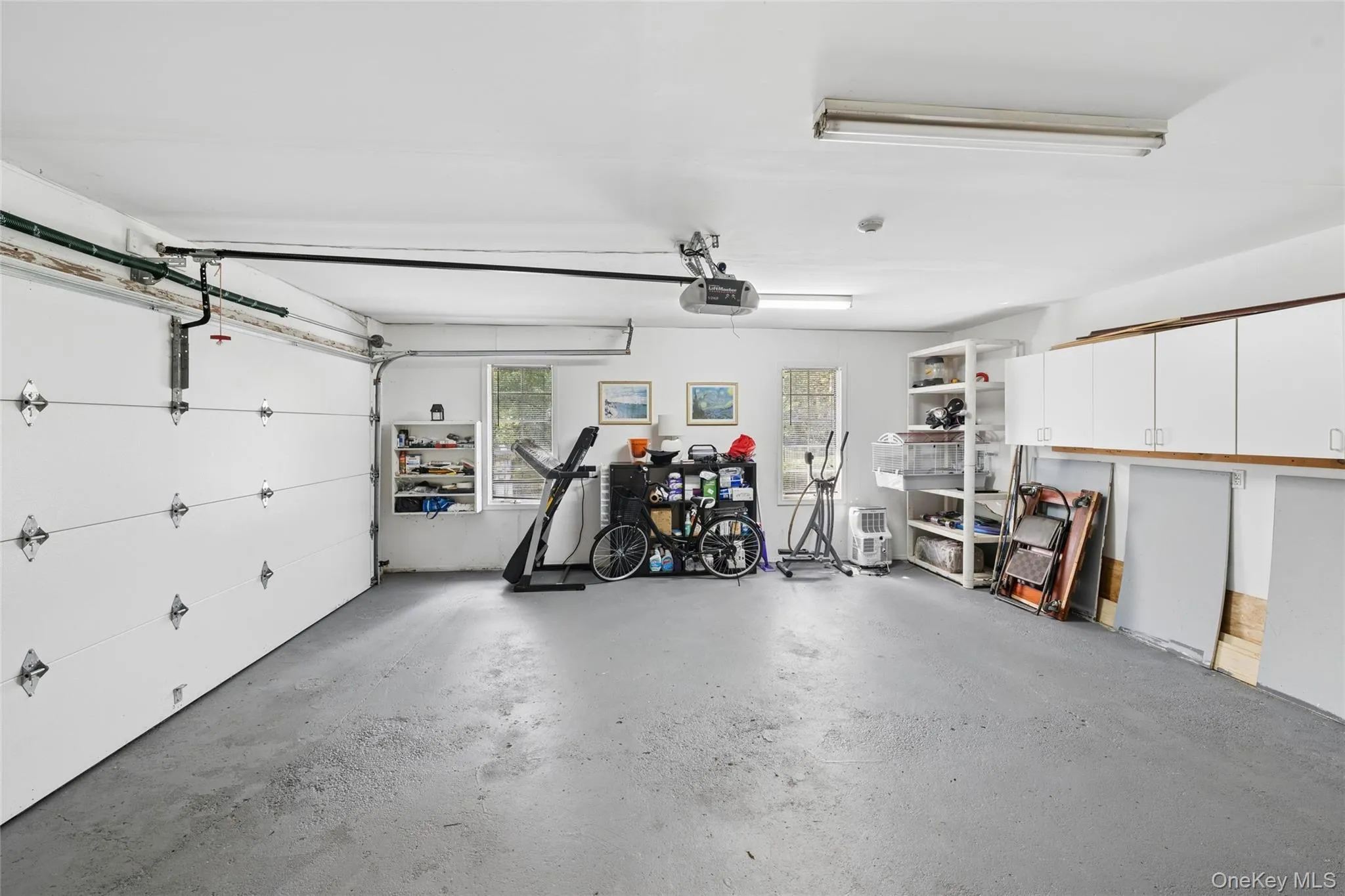 1 Engineers Road, North Hempstead, NY, 5 Bedrooms Bedrooms, 11 Rooms Rooms,3 BathroomsBathrooms,Residential,For Rent,Engineers,0,1038838 1 Engineers Road, North Hempstead, NY, 5 Bedrooms Bedrooms, 11 Rooms Rooms,3 BathroomsBathrooms,Residential,For Rent,Engineers,0,1038838