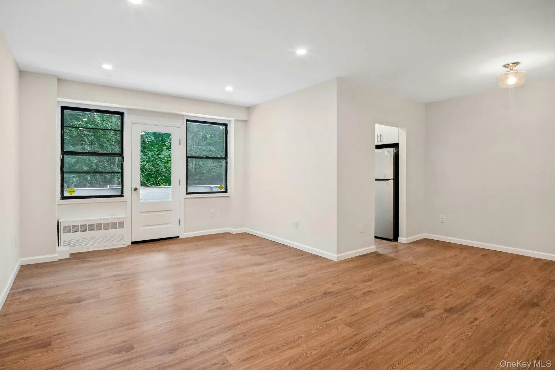 180 Hartsdale Avenue, Greenburgh, NY, 2 Bedrooms Bedrooms, 5 Rooms Rooms,2 BathroomsBathrooms,Residential,For Rent,Hartsdale,0,1038839 180 Hartsdale Avenue, Greenburgh, NY, 2 Bedrooms Bedrooms, 5 Rooms Rooms,2 BathroomsBathrooms,Residential,For Rent,Hartsdale,0,1038839