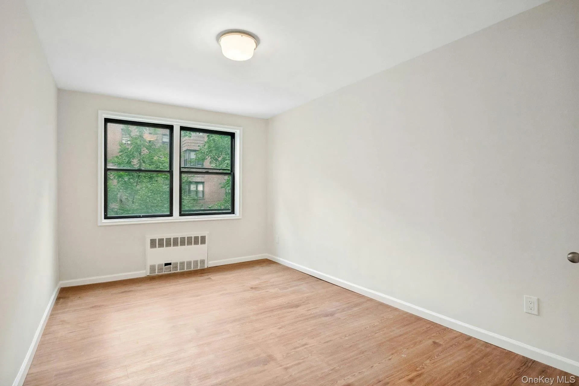 180 Hartsdale Avenue, Greenburgh, NY, 2 Bedrooms Bedrooms, 5 Rooms Rooms,2 BathroomsBathrooms,Residential,For Rent,Hartsdale,0,1038839 180 Hartsdale Avenue, Greenburgh, NY, 2 Bedrooms Bedrooms, 5 Rooms Rooms,2 BathroomsBathrooms,Residential,For Rent,Hartsdale,0,1038839