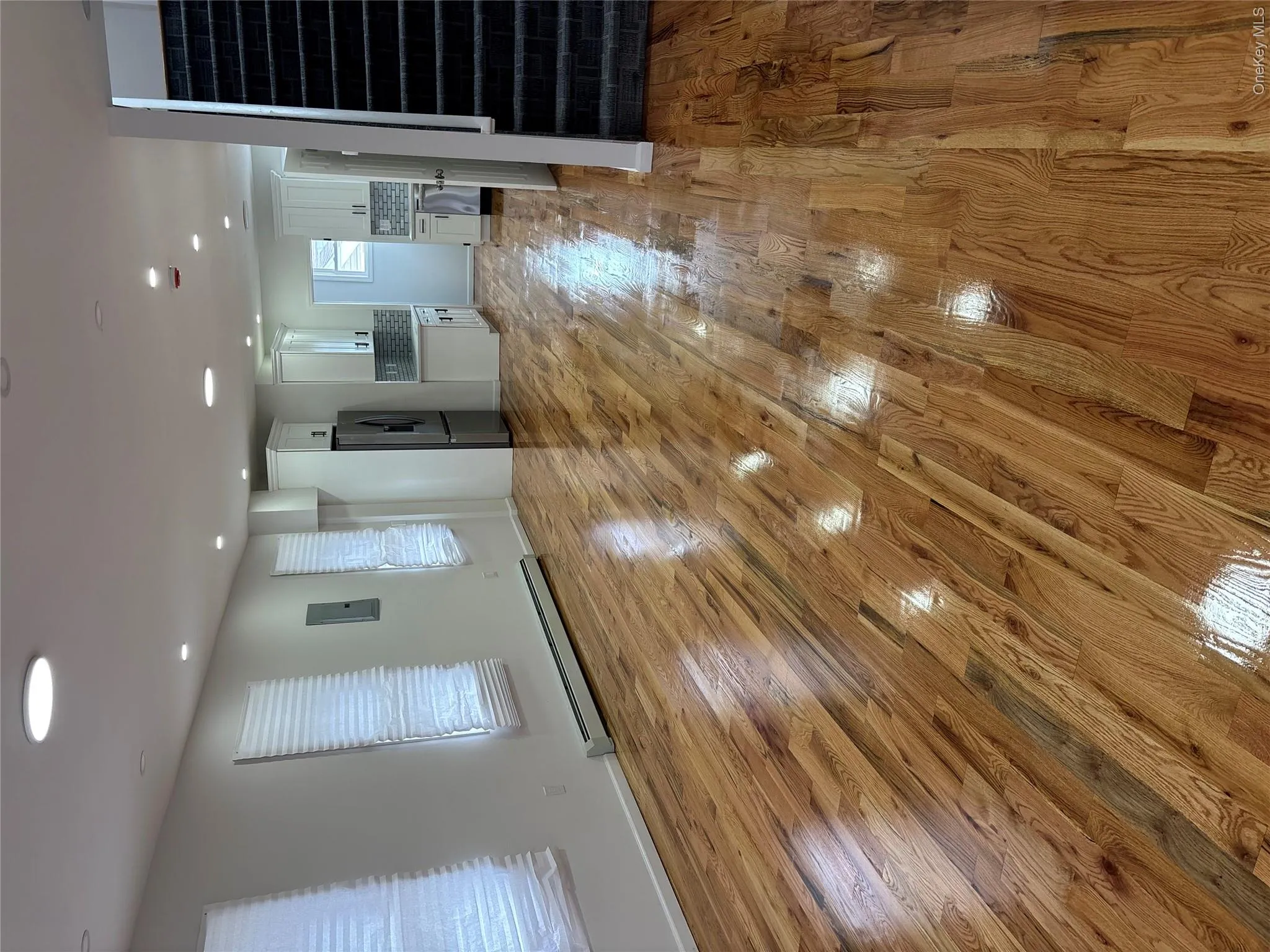 6918 69th Street, New York, NY, 3 Bedrooms Bedrooms, 8 Rooms Rooms,2 BathroomsBathrooms,Residential,For Rent,69th,0,1038841 6918 69th Street, New York, NY, 3 Bedrooms Bedrooms, 8 Rooms Rooms,2 BathroomsBathrooms,Residential,For Rent,69th,0,1038841