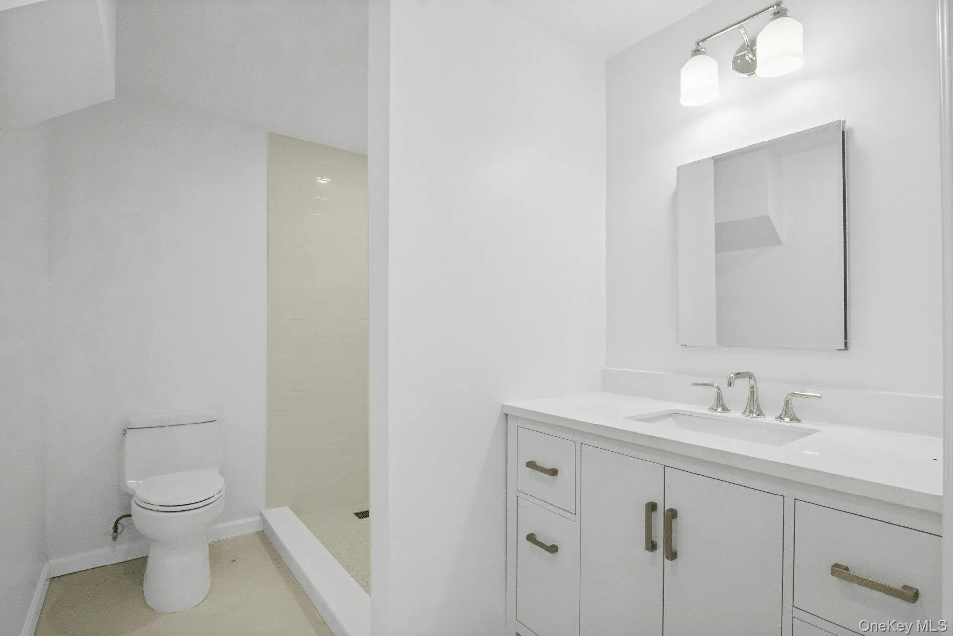 180 Hartsdale Avenue, Greenburgh, NY, 2 Bedrooms Bedrooms, 5 Rooms Rooms,2 BathroomsBathrooms,Residential,For Rent,Hartsdale,0,1038842 180 Hartsdale Avenue, Greenburgh, NY, 2 Bedrooms Bedrooms, 5 Rooms Rooms,2 BathroomsBathrooms,Residential,For Rent,Hartsdale,0,1038842
