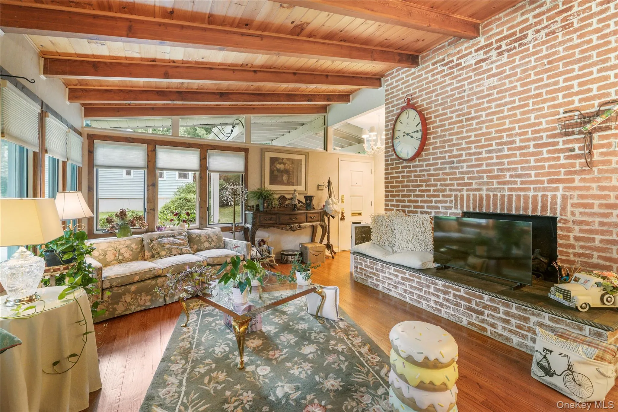 Wide open living space Wide open living space