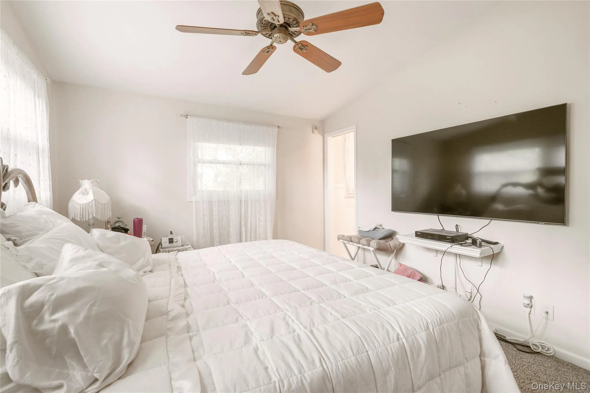 Light and airy Light and airy