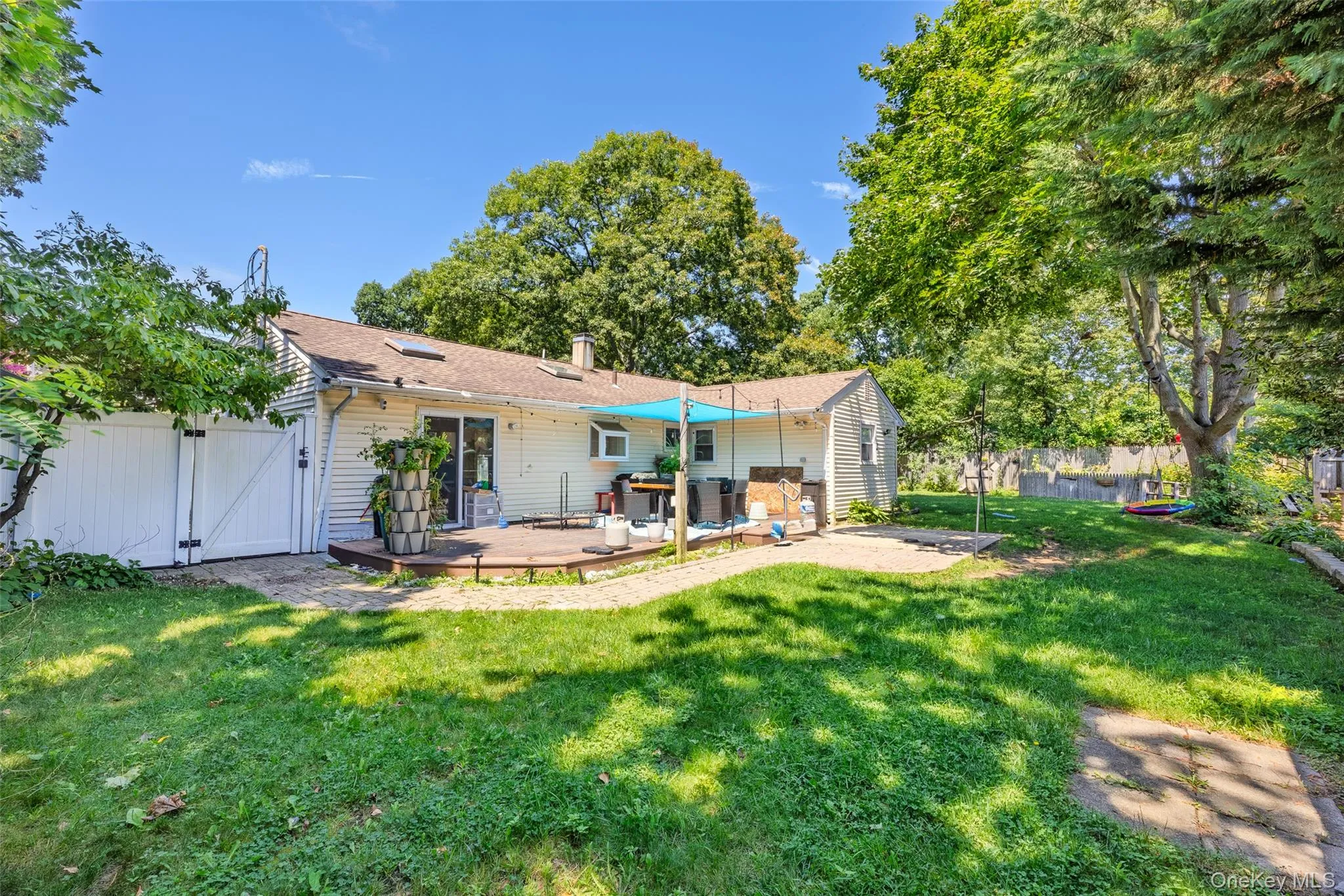 1023 Udall Road, Islip, NY, 3 Bedrooms Bedrooms, 6 Rooms Rooms,1 BathroomBathrooms,Residential,For Rent,Udall,0,1038855 1023 Udall Road, Islip, NY, 3 Bedrooms Bedrooms, 6 Rooms Rooms,1 BathroomBathrooms,Residential,For Rent,Udall,0,1038855