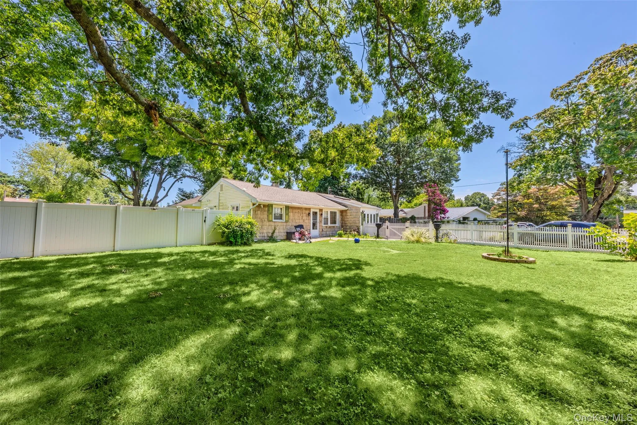 1023 Udall Road, Islip, NY, 3 Bedrooms Bedrooms, 6 Rooms Rooms,1 BathroomBathrooms,Residential,For Rent,Udall,0,1038855 1023 Udall Road, Islip, NY, 3 Bedrooms Bedrooms, 6 Rooms Rooms,1 BathroomBathrooms,Residential,For Rent,Udall,0,1038855