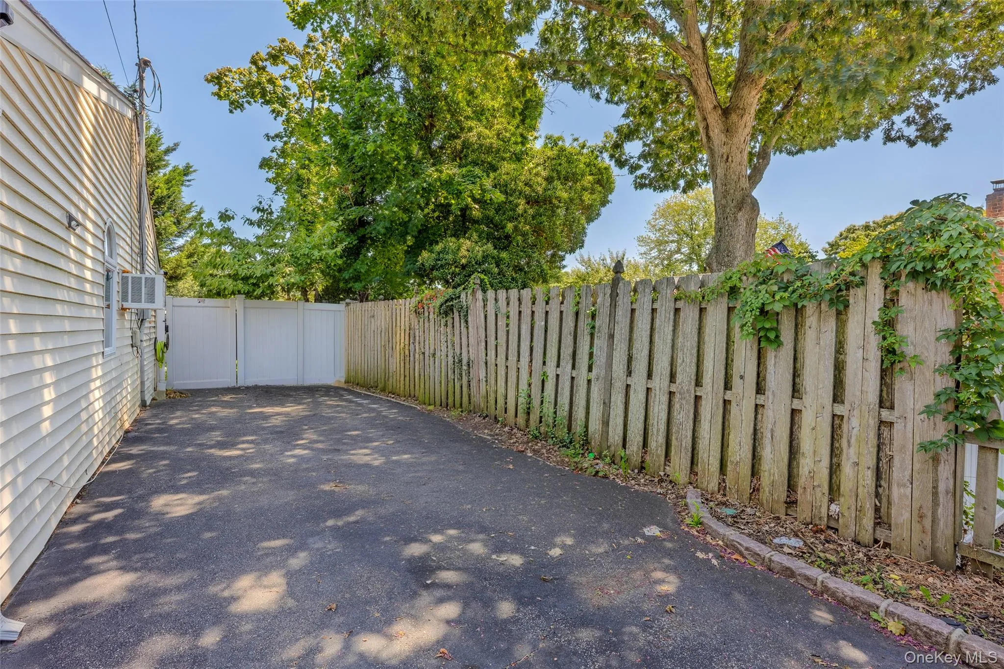 1023 Udall Road, Islip, NY, 3 Bedrooms Bedrooms, 6 Rooms Rooms,1 BathroomBathrooms,Residential,For Rent,Udall,0,1038855 1023 Udall Road, Islip, NY, 3 Bedrooms Bedrooms, 6 Rooms Rooms,1 BathroomBathrooms,Residential,For Rent,Udall,0,1038855