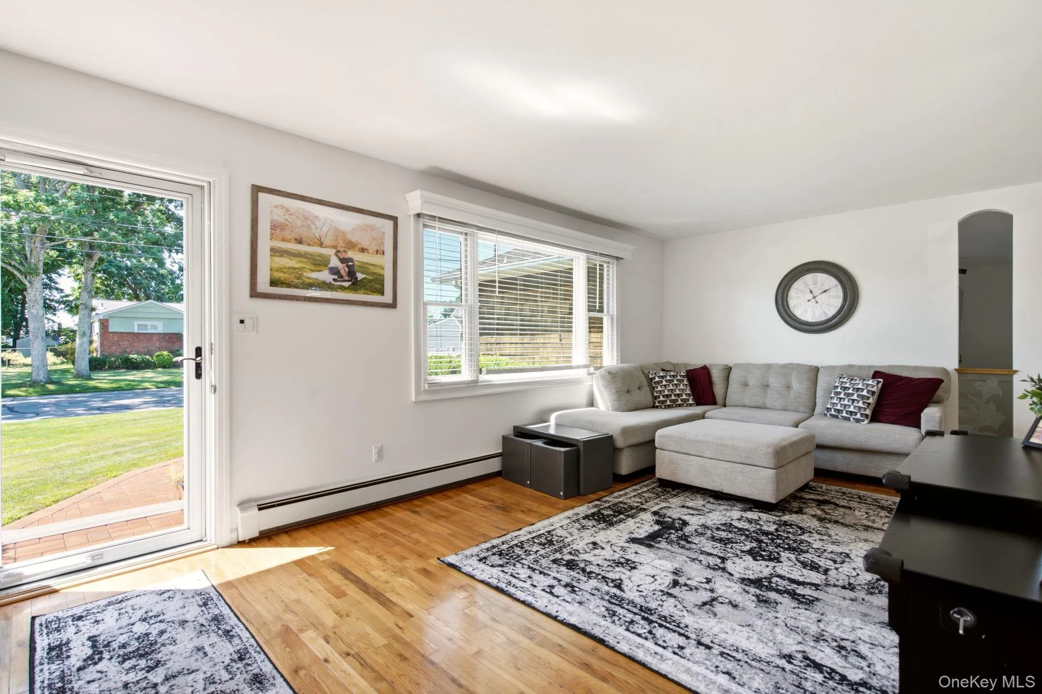 215 Walker Street, Babylon, NY, 3 Bedrooms Bedrooms, 7 Rooms Rooms,1 BathroomBathrooms,Residential,For Rent,Walker,0,1038858 215 Walker Street, Babylon, NY, 3 Bedrooms Bedrooms, 7 Rooms Rooms,1 BathroomBathrooms,Residential,For Rent,Walker,0,1038858