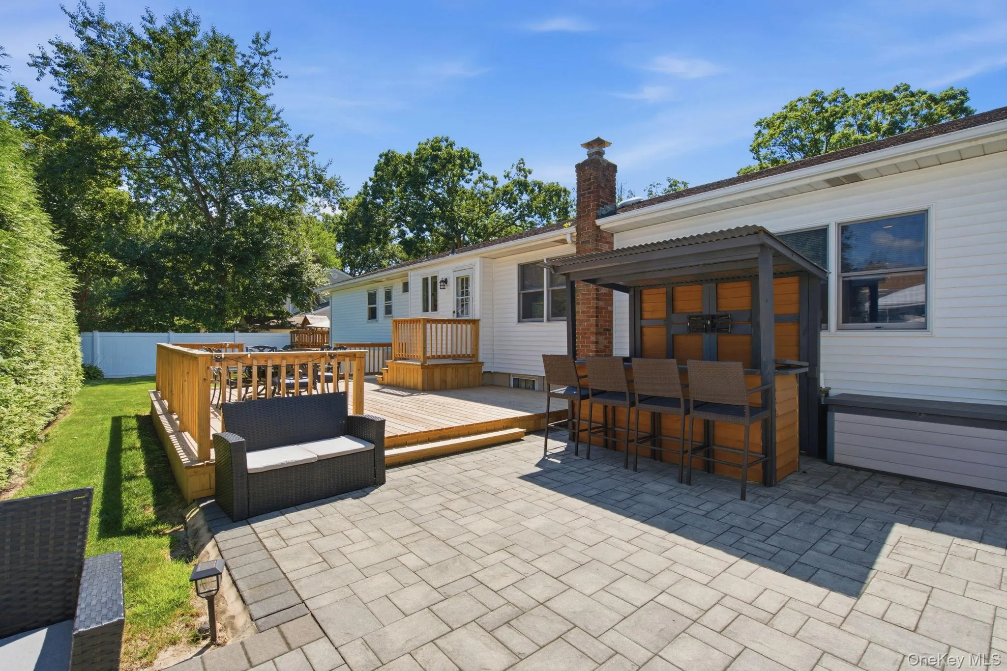 215 Walker Street, Babylon, NY, 3 Bedrooms Bedrooms, 7 Rooms Rooms,1 BathroomBathrooms,Residential,For Rent,Walker,0,1038858 215 Walker Street, Babylon, NY, 3 Bedrooms Bedrooms, 7 Rooms Rooms,1 BathroomBathrooms,Residential,For Rent,Walker,0,1038858