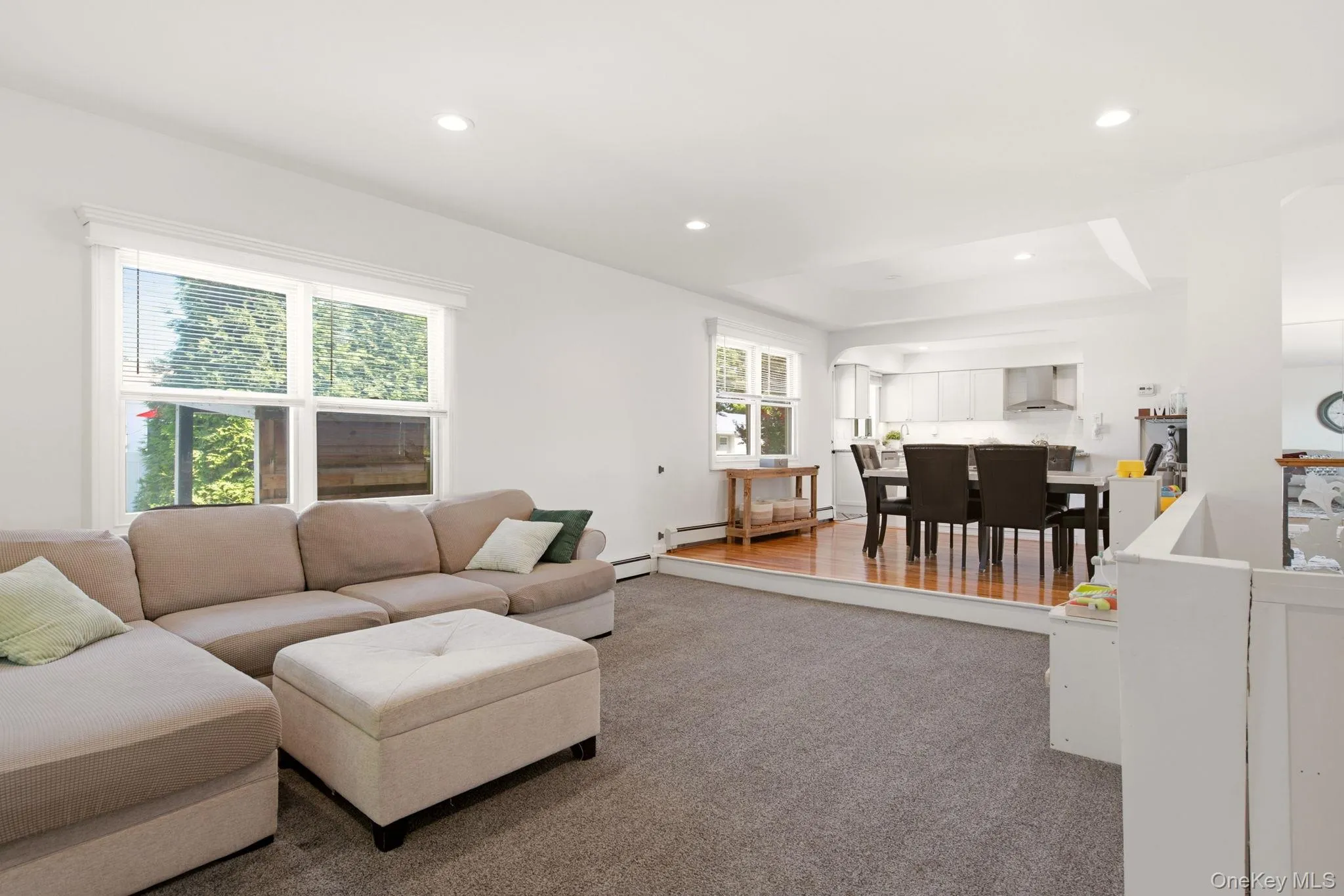 215 Walker Street, Babylon, NY, 3 Bedrooms Bedrooms, 7 Rooms Rooms,1 BathroomBathrooms,Residential,For Rent,Walker,0,1038858 215 Walker Street, Babylon, NY, 3 Bedrooms Bedrooms, 7 Rooms Rooms,1 BathroomBathrooms,Residential,For Rent,Walker,0,1038858