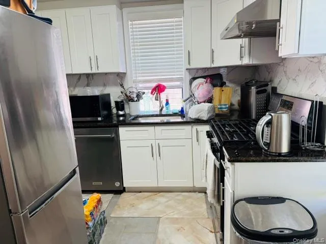 206 Terrace Avenue, Mount Vernon, NY, 1 Bedroom Bedrooms, 3 Rooms Rooms,1 BathroomBathrooms,Residential Lease,For Rent,Terrace,0,1038862 206 Terrace Avenue, Mount Vernon, NY, 1 Bedroom Bedrooms, 3 Rooms Rooms,1 BathroomBathrooms,Residential Lease,For Rent,Terrace,0,1038862