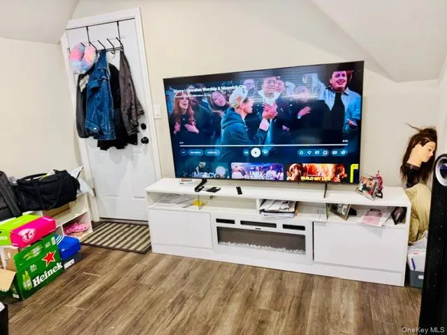 206 Terrace Avenue, Mount Vernon, NY, 1 Bedroom Bedrooms, 3 Rooms Rooms,1 BathroomBathrooms,Residential Lease,For Rent,Terrace,0,1038862 206 Terrace Avenue, Mount Vernon, NY, 1 Bedroom Bedrooms, 3 Rooms Rooms,1 BathroomBathrooms,Residential Lease,For Rent,Terrace,0,1038862