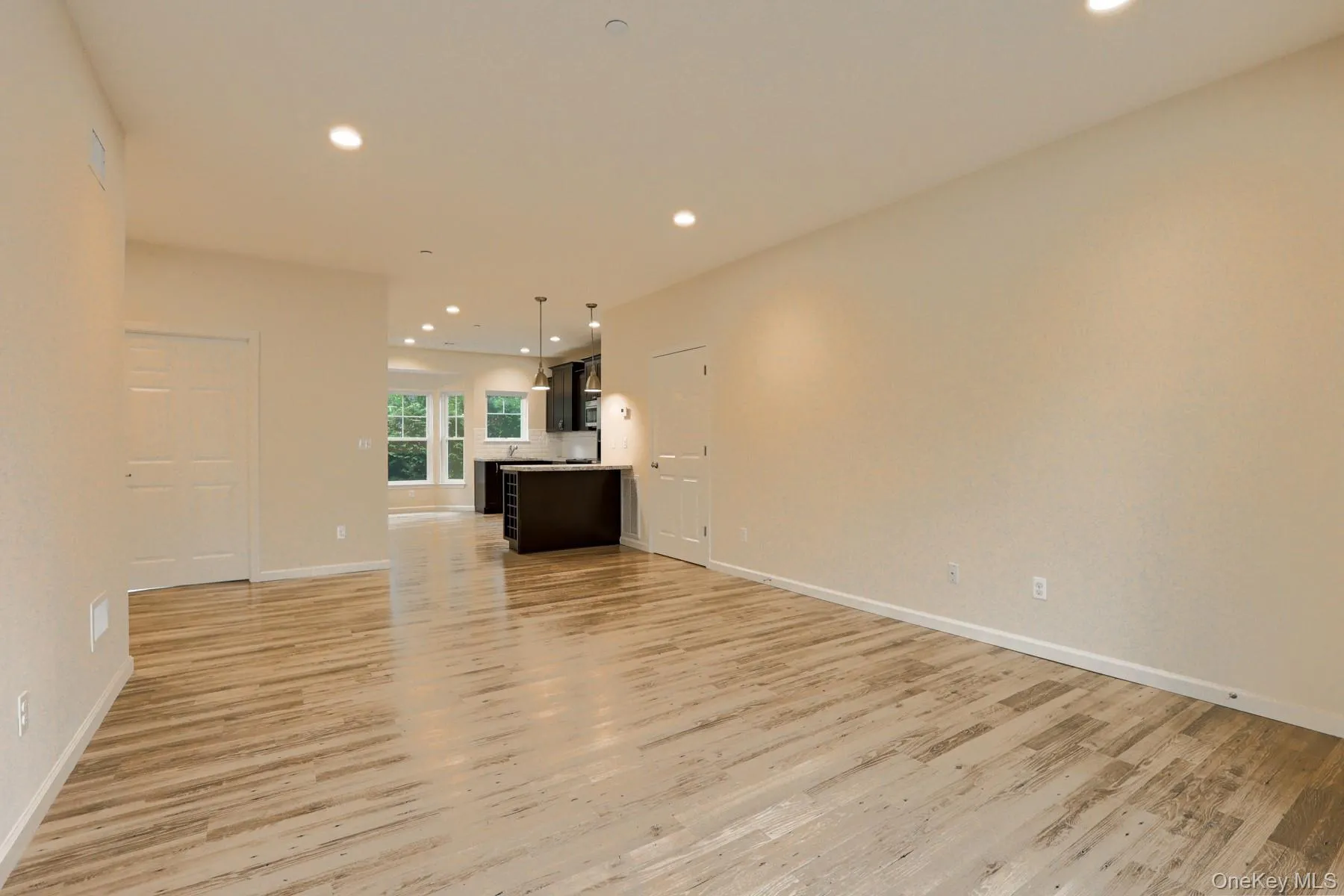 1 Grace Lane, Babylon, NY, 2 Bedrooms Bedrooms, 5 Rooms Rooms,2 BathroomsBathrooms,Residential Lease,For Rent,Grace,0,1038863 1 Grace Lane, Babylon, NY, 2 Bedrooms Bedrooms, 5 Rooms Rooms,2 BathroomsBathrooms,Residential Lease,For Rent,Grace,0,1038863