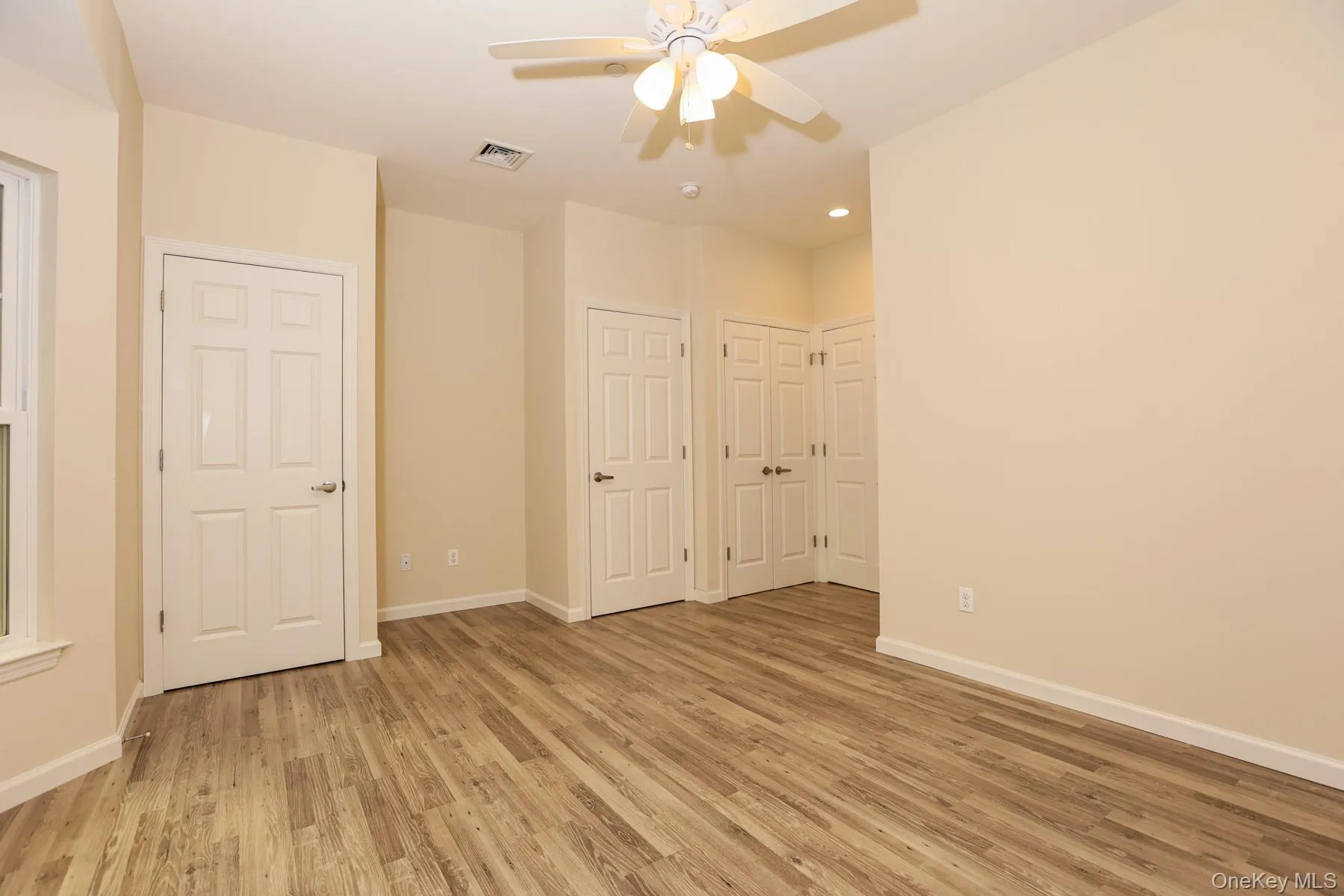 1 Grace Lane, Babylon, NY, 2 Bedrooms Bedrooms, 5 Rooms Rooms,2 BathroomsBathrooms,Residential Lease,For Rent,Grace,0,1038863 1 Grace Lane, Babylon, NY, 2 Bedrooms Bedrooms, 5 Rooms Rooms,2 BathroomsBathrooms,Residential Lease,For Rent,Grace,0,1038863