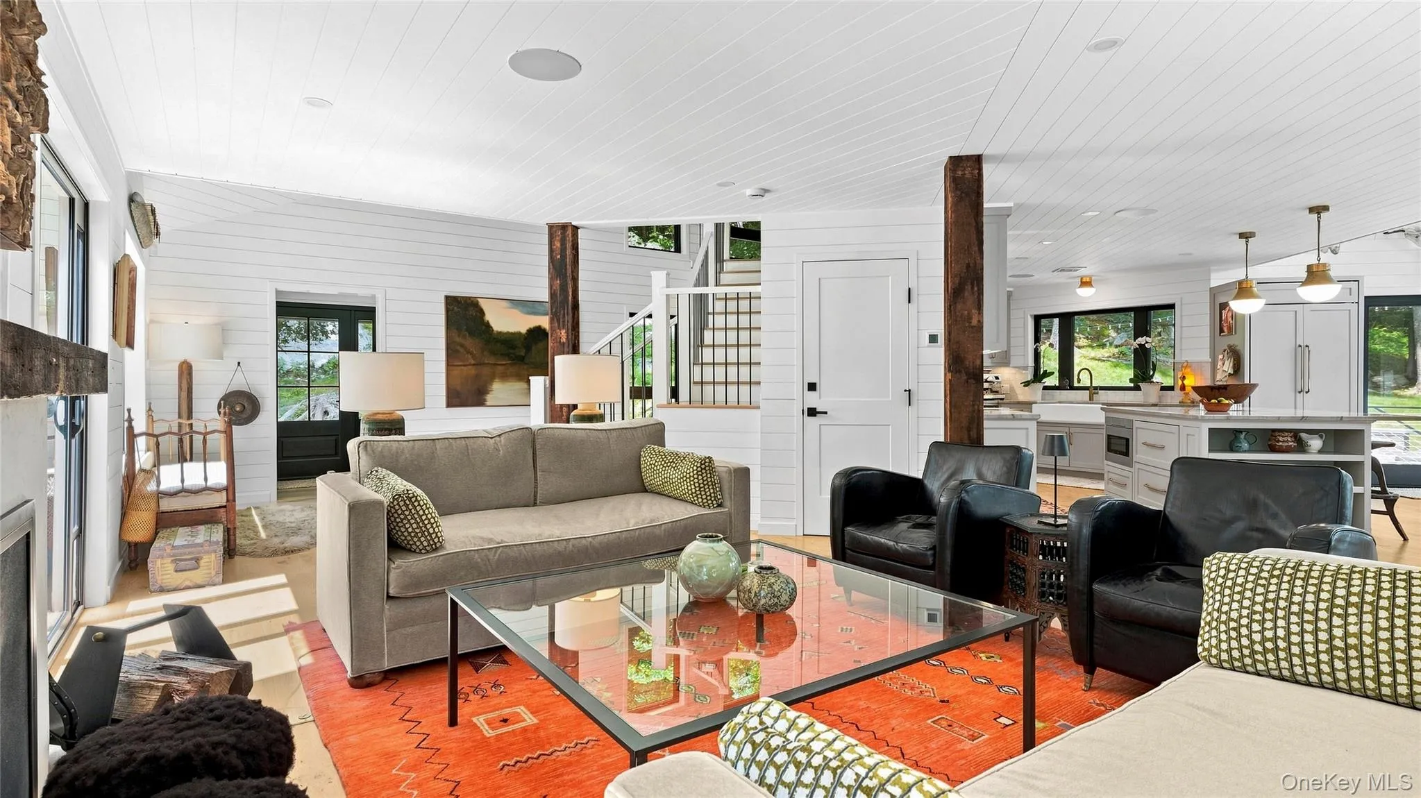 Open-concept living, dining and kitchen spaces designed for effortless weekends, entertaining and connection to the outdoors. Open-concept living, dining and kitchen spaces designed for effortless weekends, entertaining and connection to the outdoors.