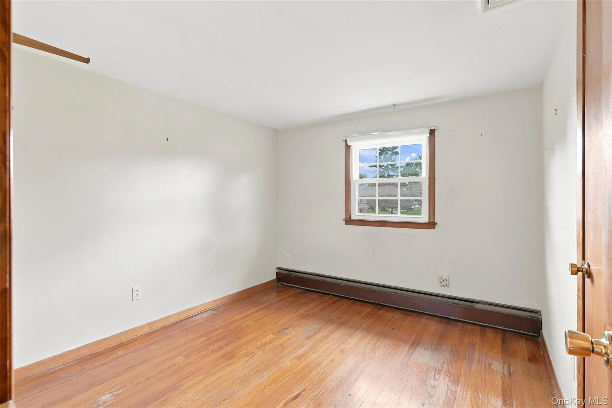 4 Cannon Drive, New Windsor, NY, 3 Bedrooms Bedrooms, 7 Rooms Rooms,1 BathroomBathrooms,Residential,For Rent,Cannon,0,1038867 4 Cannon Drive, New Windsor, NY, 3 Bedrooms Bedrooms, 7 Rooms Rooms,1 BathroomBathrooms,Residential,For Rent,Cannon,0,1038867