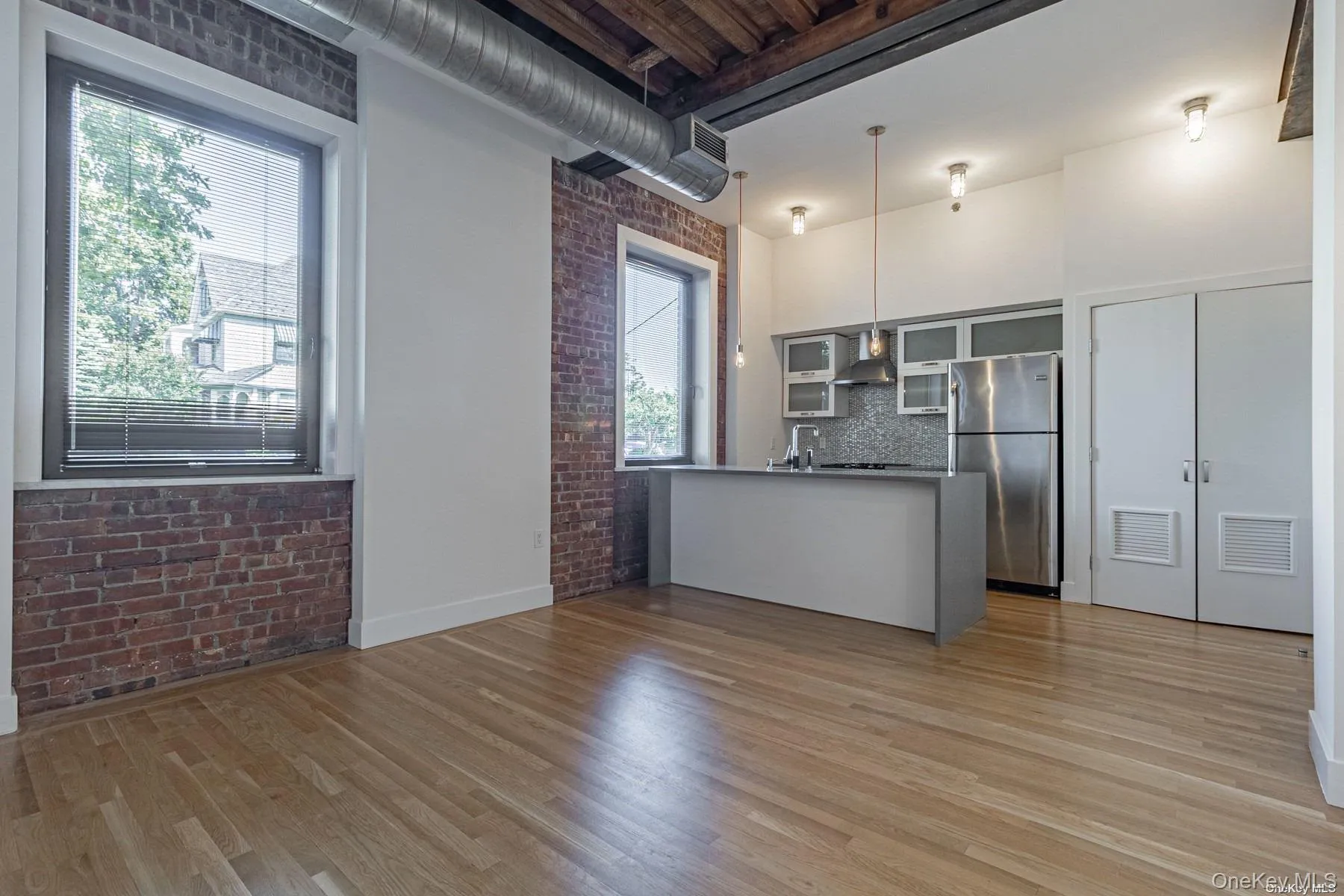 16 Willow Avenue, Islip, NY, 1 Bedroom Bedrooms, 2 Rooms Rooms,1 BathroomBathrooms,Residential Lease,For Rent,Willow,0,1038871 16 Willow Avenue, Islip, NY, 1 Bedroom Bedrooms, 2 Rooms Rooms,1 BathroomBathrooms,Residential Lease,For Rent,Willow,0,1038871