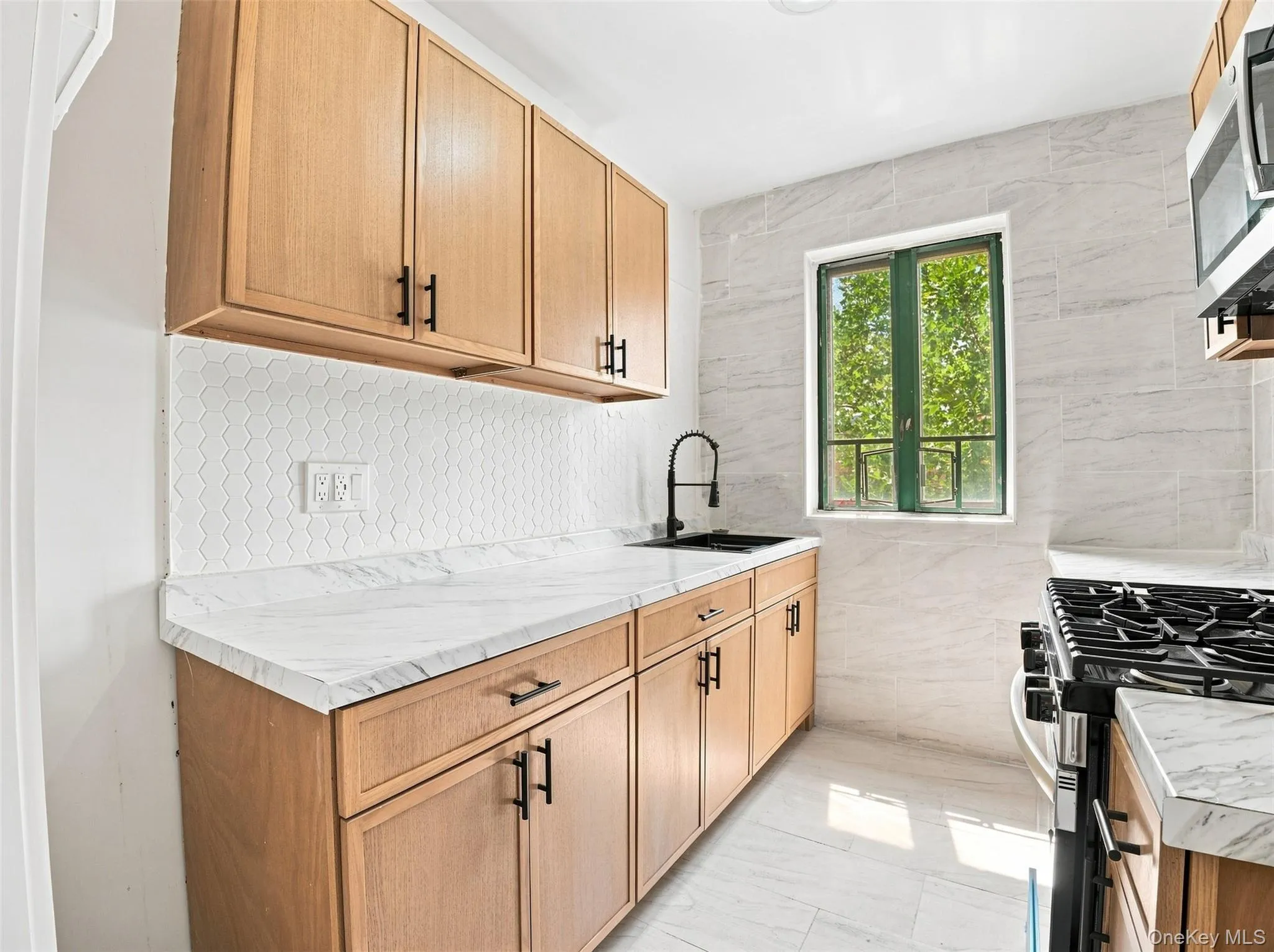 2049 Mc Graw Avenue, New York, NY, 1 Bedroom Bedrooms, 4 Rooms Rooms,1 BathroomBathrooms,Residential,For Rent,Mc Graw,0,1038872 2049 Mc Graw Avenue, New York, NY, 1 Bedroom Bedrooms, 4 Rooms Rooms,1 BathroomBathrooms,Residential,For Rent,Mc Graw,0,1038872