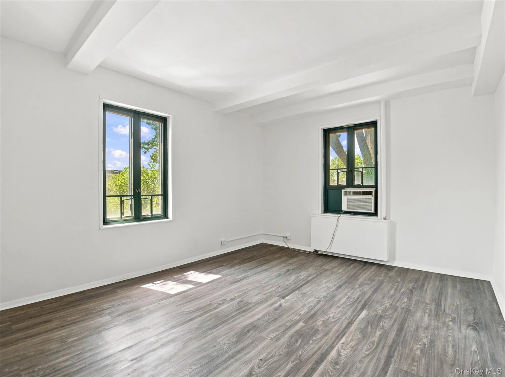 2049 Mc Graw Avenue, New York, NY, 1 Bedroom Bedrooms, 4 Rooms Rooms,1 BathroomBathrooms,Residential,For Rent,Mc Graw,0,1038872 2049 Mc Graw Avenue, New York, NY, 1 Bedroom Bedrooms, 4 Rooms Rooms,1 BathroomBathrooms,Residential,For Rent,Mc Graw,0,1038872