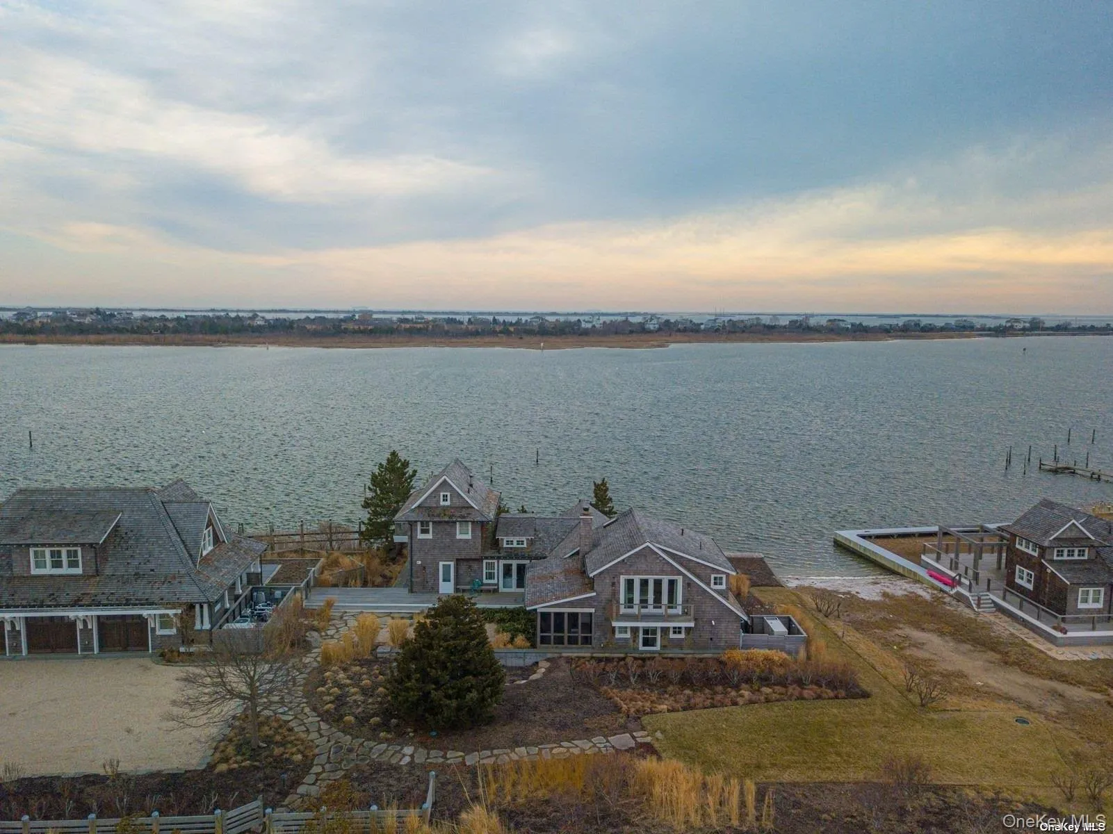 11A Captree, Babylon, NY, 4 Bedrooms Bedrooms, 8 Rooms Rooms,4 BathroomsBathrooms,Residential Lease,For Rent,Captree,0,1038874 11A Captree, Babylon, NY, 4 Bedrooms Bedrooms, 8 Rooms Rooms,4 BathroomsBathrooms,Residential Lease,For Rent,Captree,0,1038874