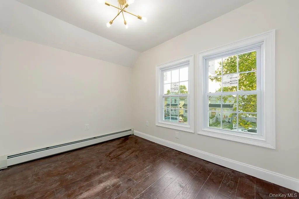 11640 141st Street, New York, NY, 3 Bedrooms Bedrooms, 6 Rooms Rooms,2 BathroomsBathrooms,Residential,For Rent,141st,0,1038880 11640 141st Street, New York, NY, 3 Bedrooms Bedrooms, 6 Rooms Rooms,2 BathroomsBathrooms,Residential,For Rent,141st,0,1038880