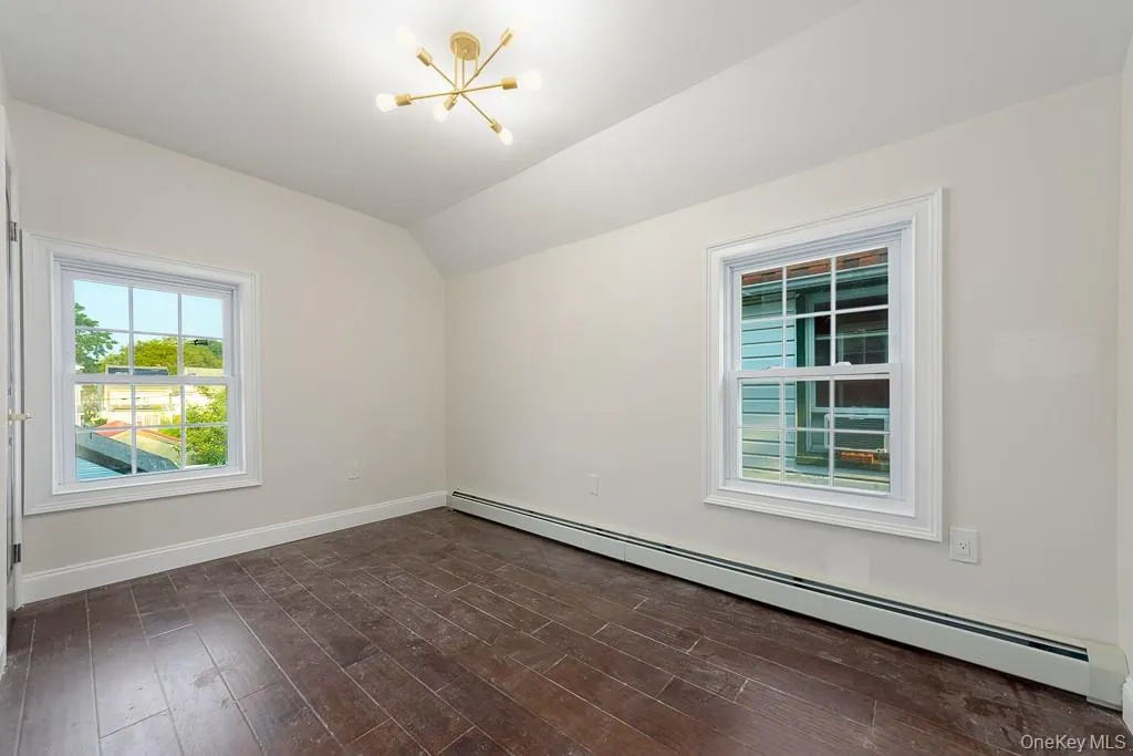 11640 141st Street, New York, NY, 3 Bedrooms Bedrooms, 6 Rooms Rooms,2 BathroomsBathrooms,Residential,For Rent,141st,0,1038880 11640 141st Street, New York, NY, 3 Bedrooms Bedrooms, 6 Rooms Rooms,2 BathroomsBathrooms,Residential,For Rent,141st,0,1038880