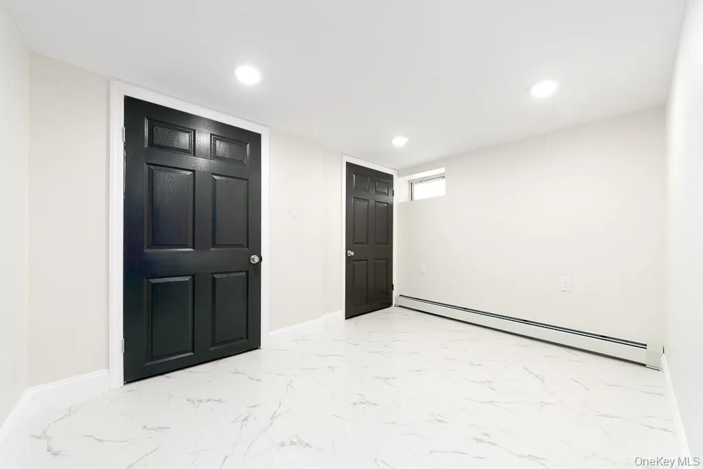 11640 141st Street, New York, NY, 3 Bedrooms Bedrooms, 6 Rooms Rooms,2 BathroomsBathrooms,Residential,For Rent,141st,0,1038880 11640 141st Street, New York, NY, 3 Bedrooms Bedrooms, 6 Rooms Rooms,2 BathroomsBathrooms,Residential,For Rent,141st,0,1038880