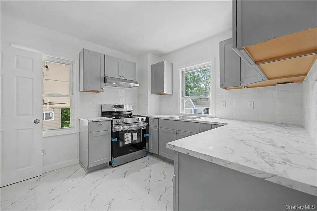 145-37 179TH Street, New York, NY, 4 Bedrooms Bedrooms, 7 Rooms Rooms,3 BathroomsBathrooms,Residential,For Rent,179TH,0,1038882 145-37 179TH Street, New York, NY, 4 Bedrooms Bedrooms, 7 Rooms Rooms,3 BathroomsBathrooms,Residential,For Rent,179TH,0,1038882