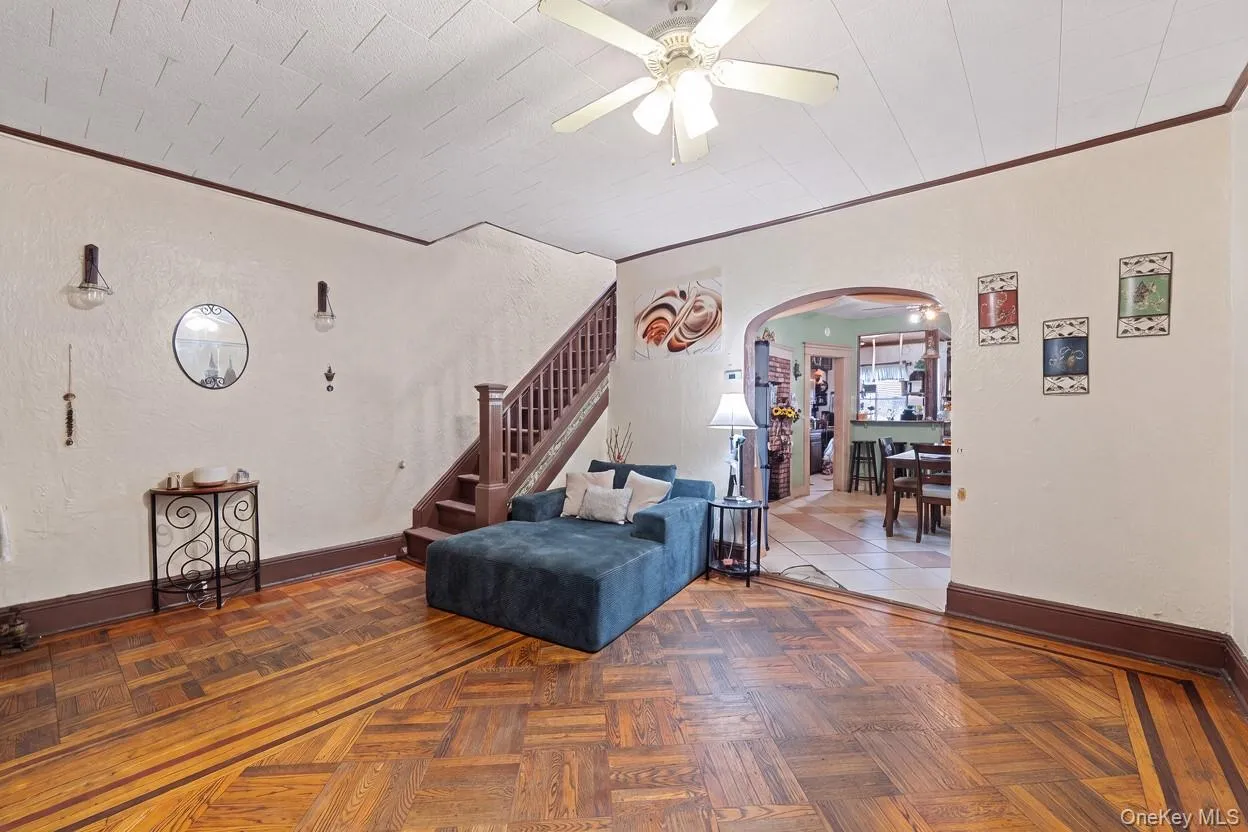 9116 91st Avenue, New York, NY, 3 Bedrooms Bedrooms, 6 Rooms Rooms,2 BathroomsBathrooms,Residential,For Rent,91st,0,1038884 9116 91st Avenue, New York, NY, 3 Bedrooms Bedrooms, 6 Rooms Rooms,2 BathroomsBathrooms,Residential,For Rent,91st,0,1038884