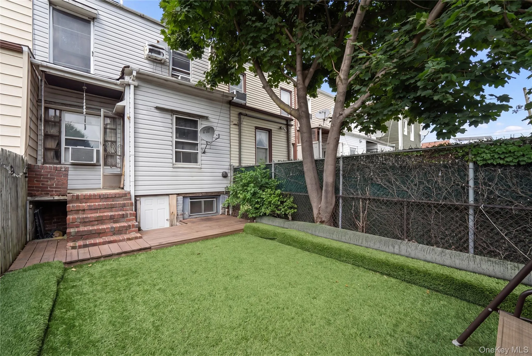 9116 91st Avenue, New York, NY, 3 Bedrooms Bedrooms, 6 Rooms Rooms,2 BathroomsBathrooms,Residential,For Rent,91st,0,1038884 9116 91st Avenue, New York, NY, 3 Bedrooms Bedrooms, 6 Rooms Rooms,2 BathroomsBathrooms,Residential,For Rent,91st,0,1038884